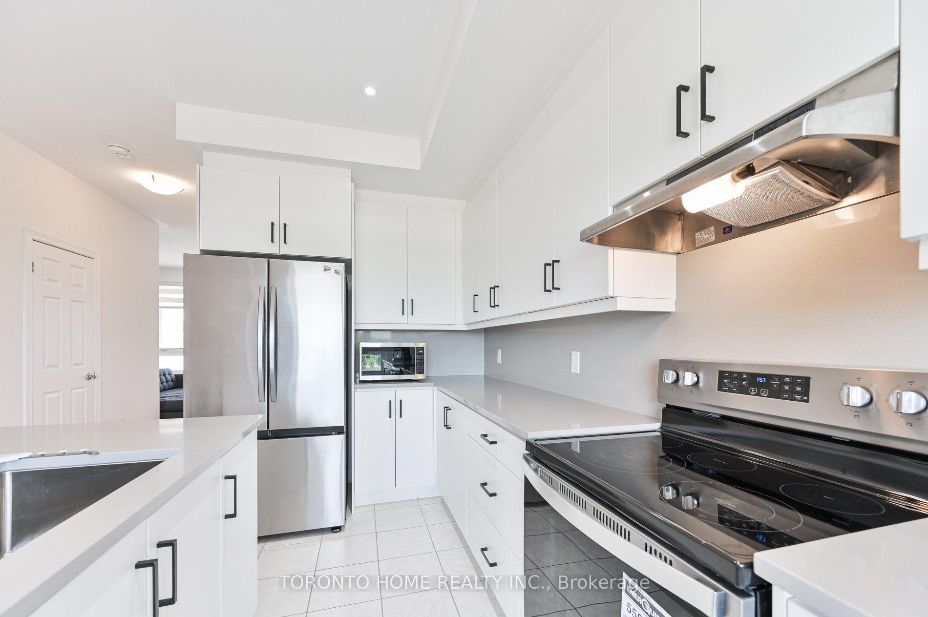 Photo 16 of 113 Mumbai Drive, Markham, Middlefield — HOMEH