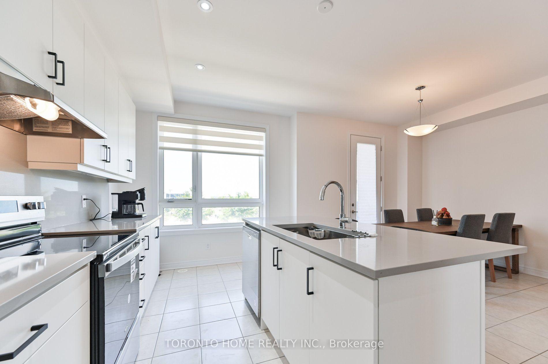 Photo 17 of 113 Mumbai Drive, Markham, Middlefield — HOMEH