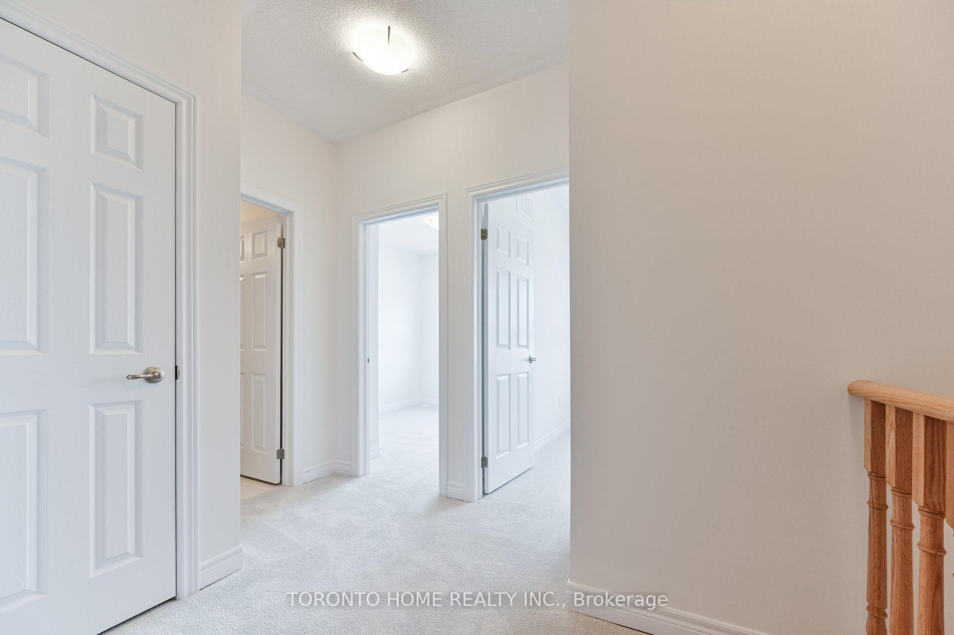 Photo 24 of 113 Mumbai Drive, Markham, Middlefield — HOMEH