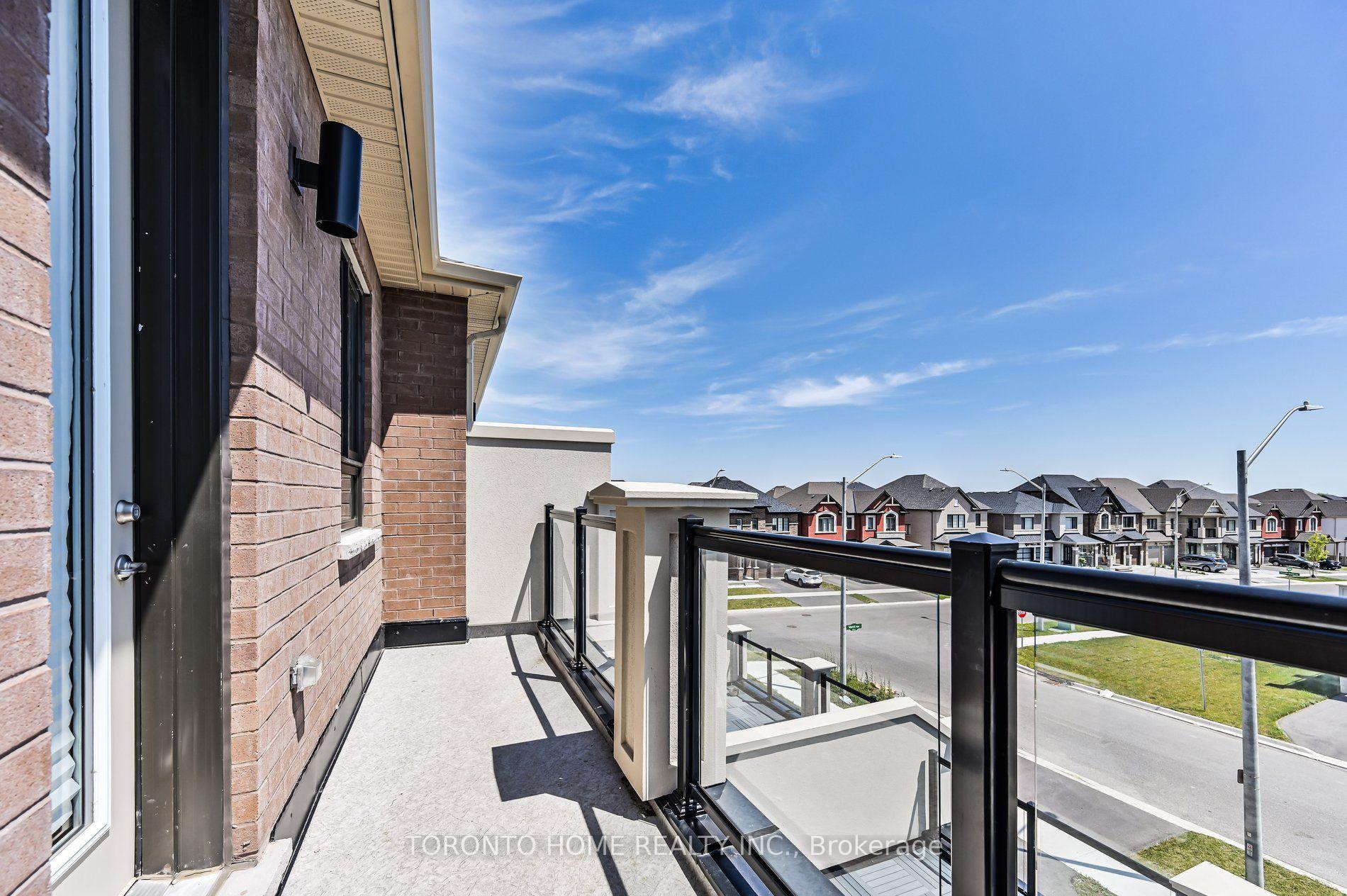 Photo 29 of 113 Mumbai Drive, Markham, Middlefield — HOMEH