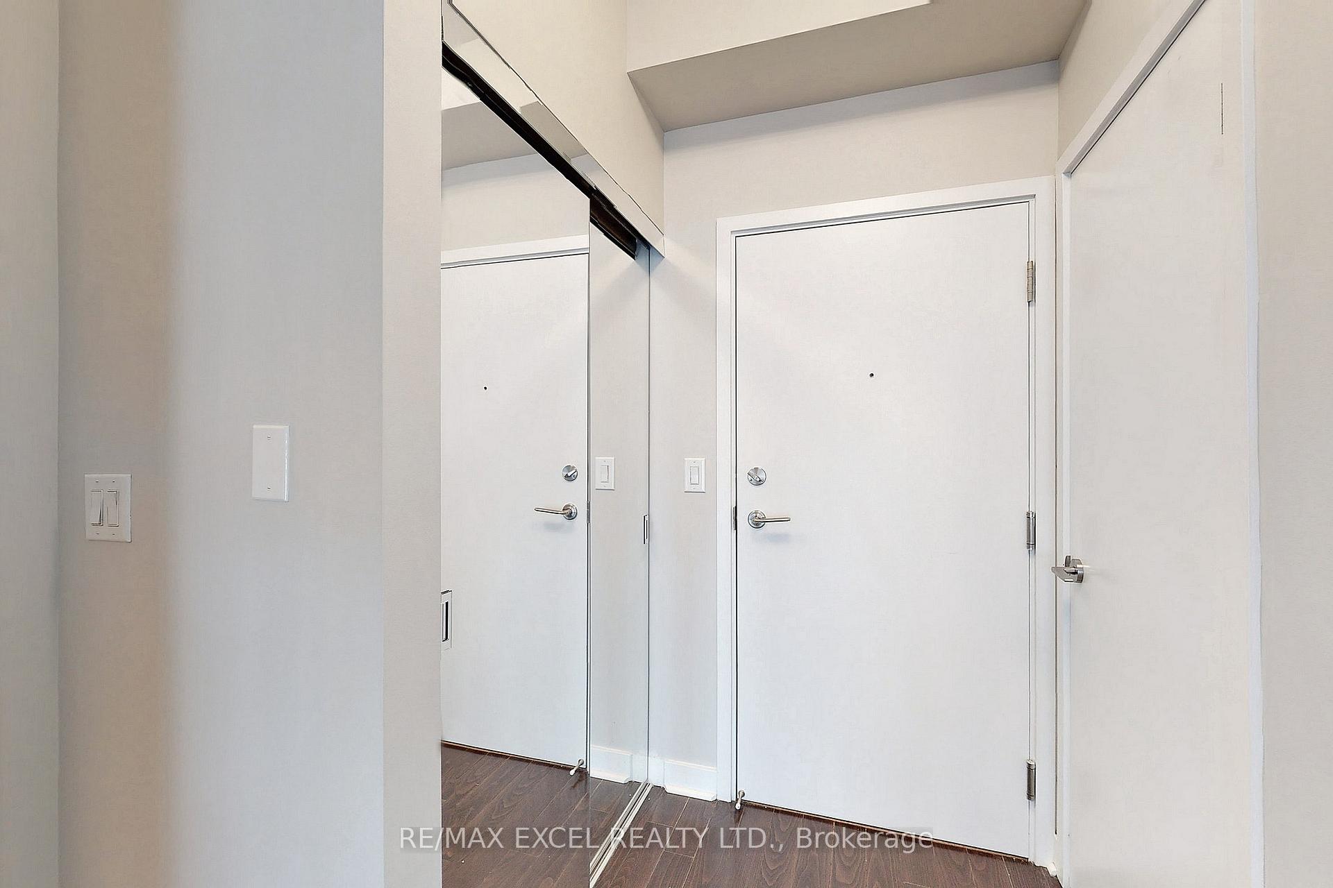 Photo 8 of Unit 1013, 295 Adelaide Street W, Toronto, Waterfront Communities — HOMEH