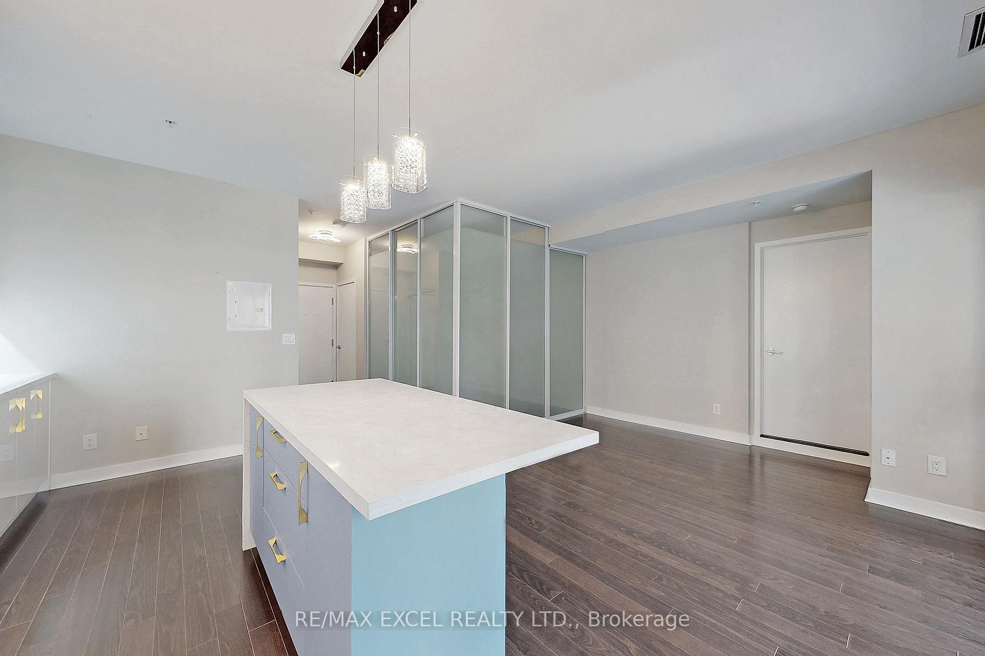 Photo 11 of Unit 1013, 295 Adelaide Street W, Toronto, Waterfront Communities — HOMEH