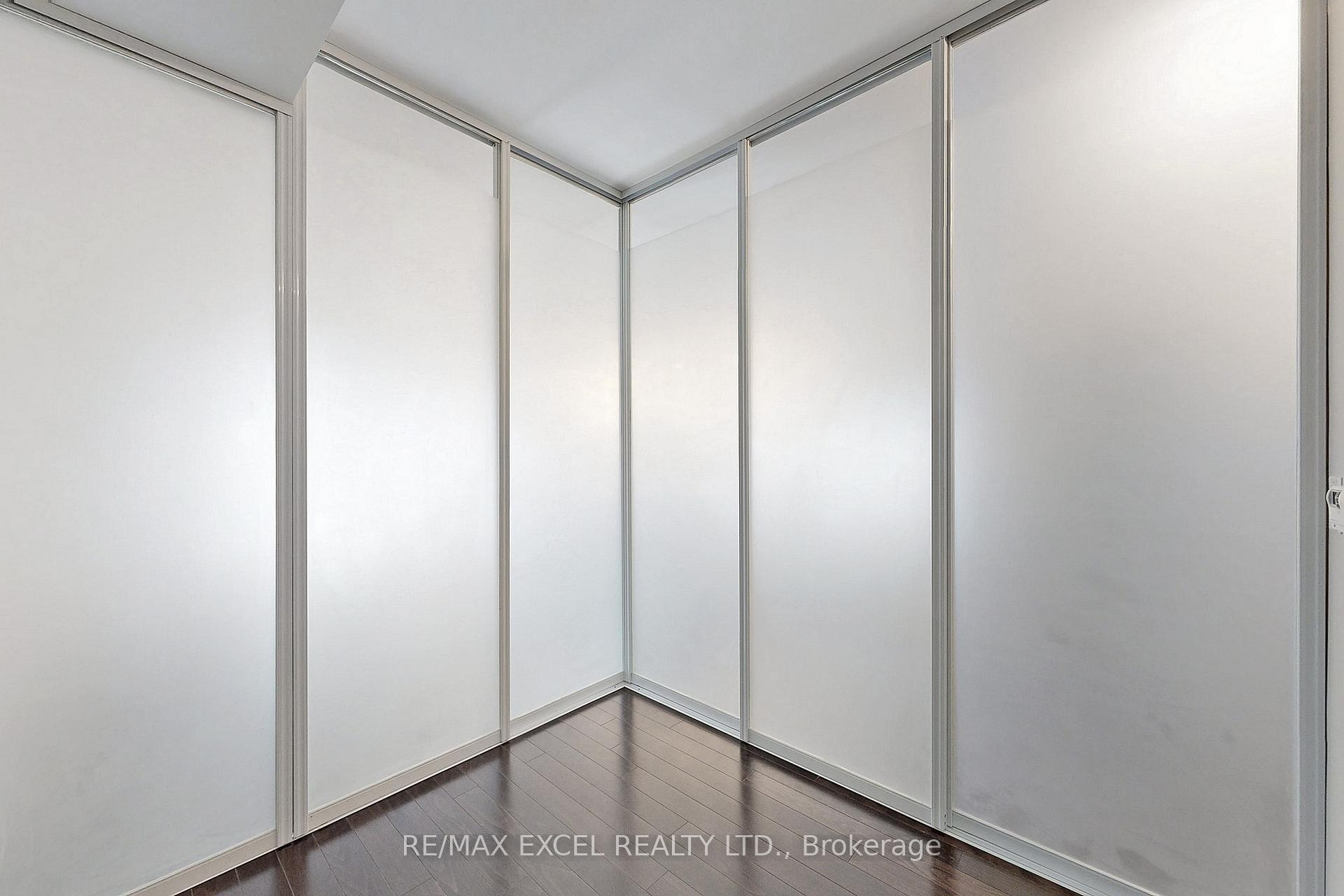 Photo 18 of Unit 1013, 295 Adelaide Street W, Toronto, Waterfront Communities — HOMEH