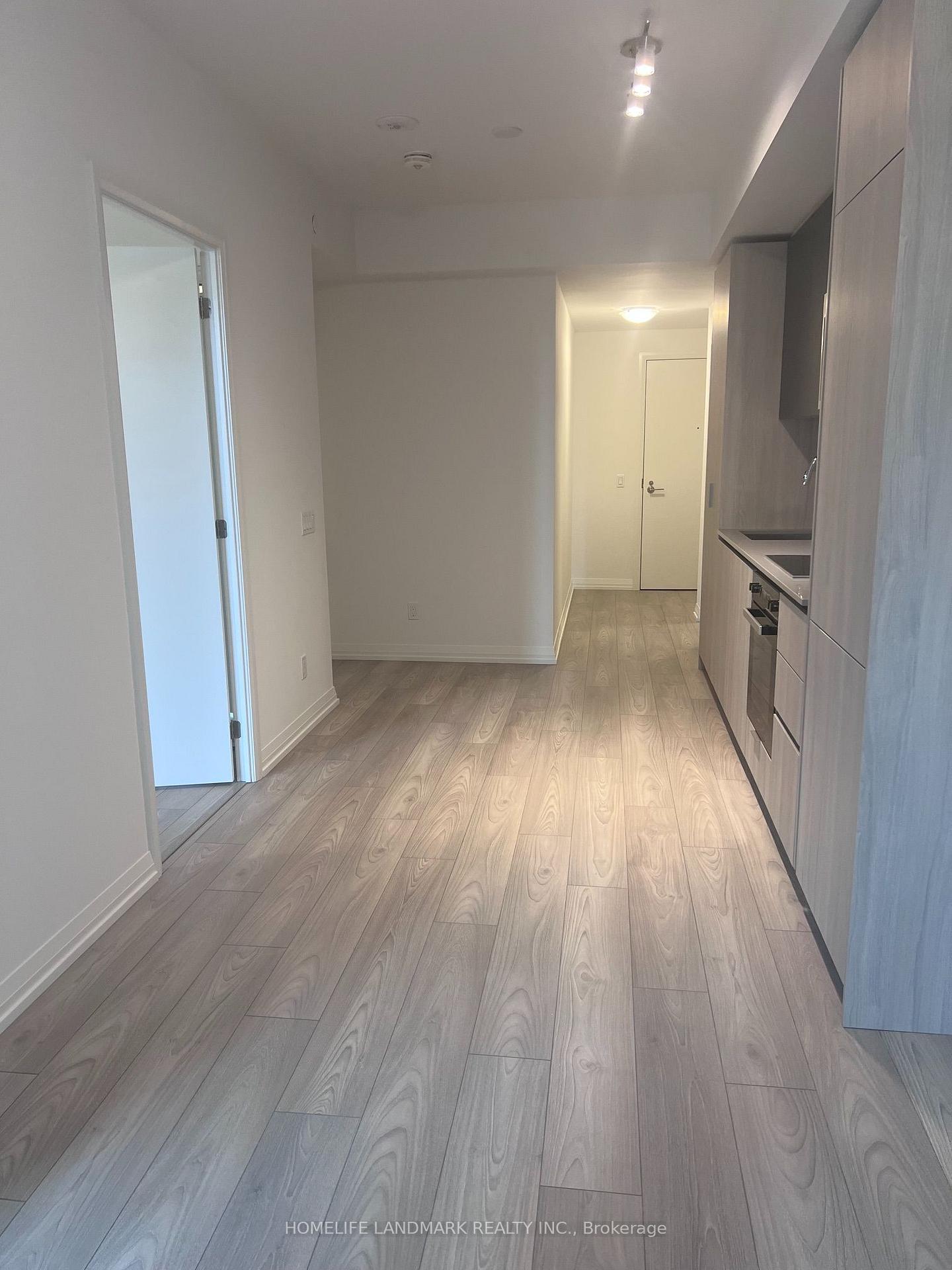 Photo 3 of Unit 1512, 400 King Street W, Toronto, Waterfront Communities — HOMEH