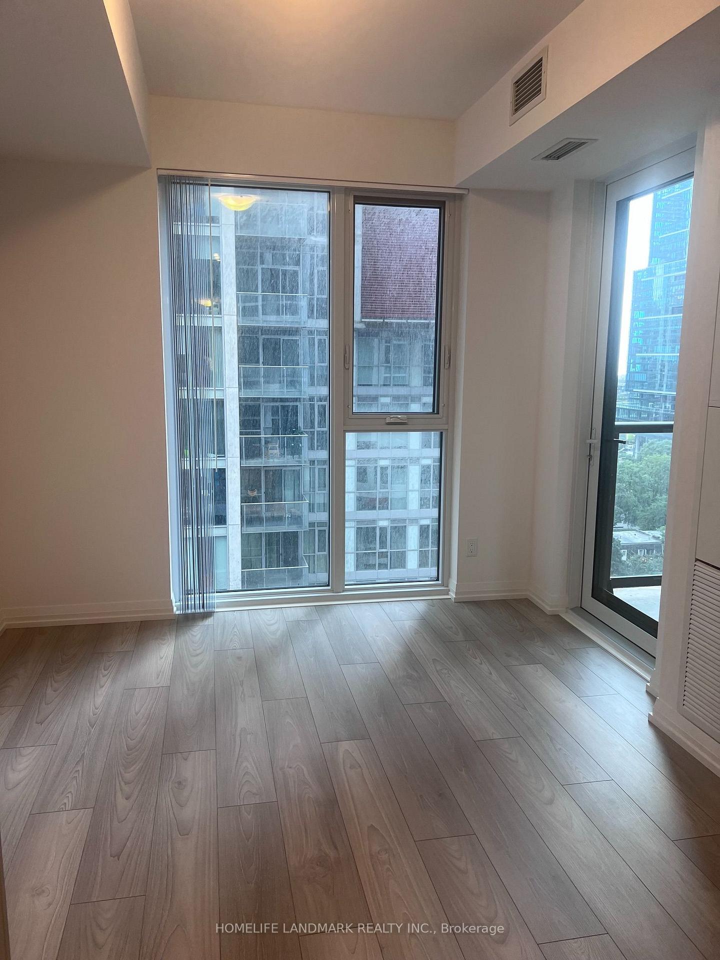 Photo 4 of Unit 1512, 400 King Street W, Toronto, Waterfront Communities — HOMEH