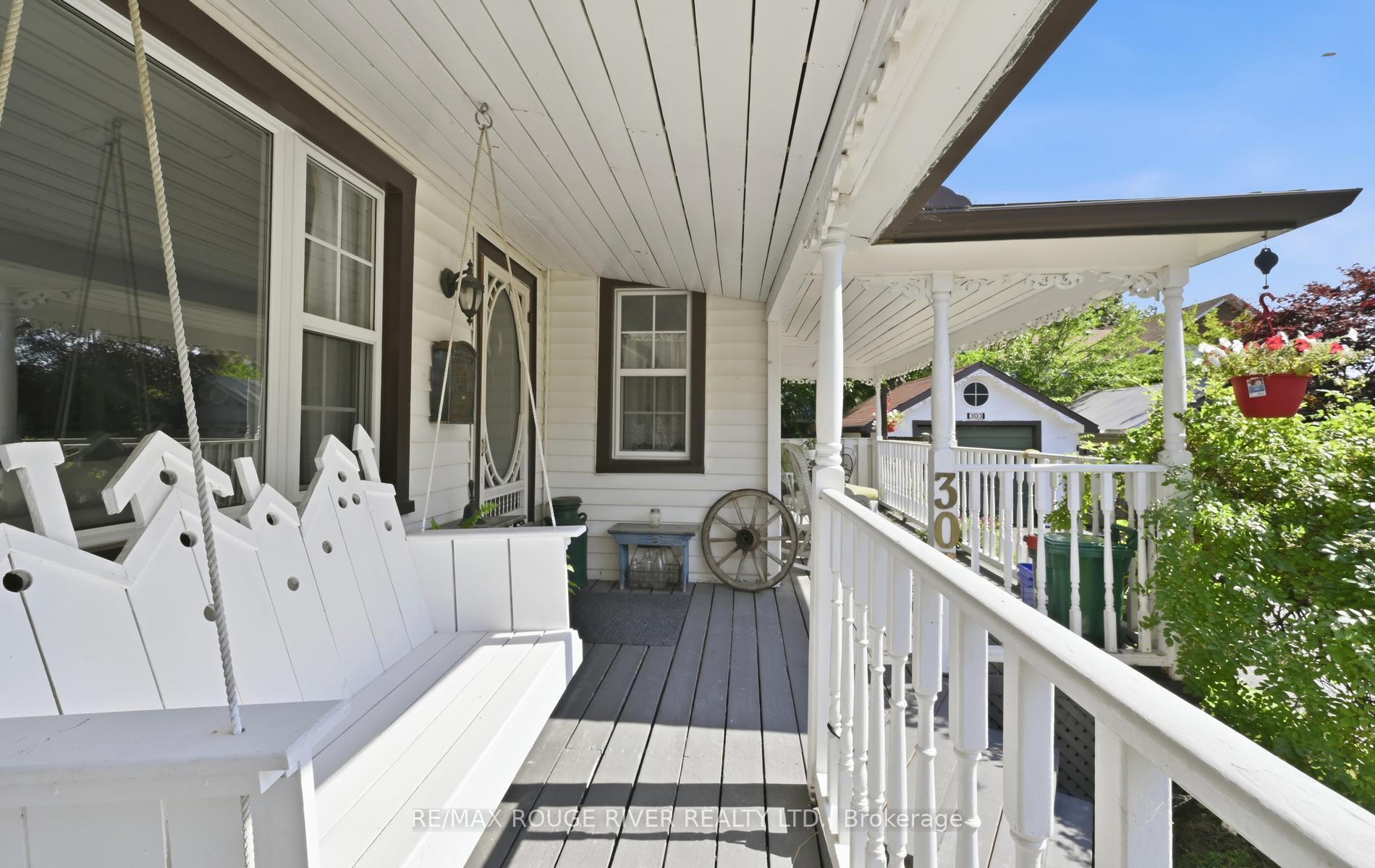Photo 41 of 303 Burns Street E, Whitby, Downtown Whitby — HOMEH