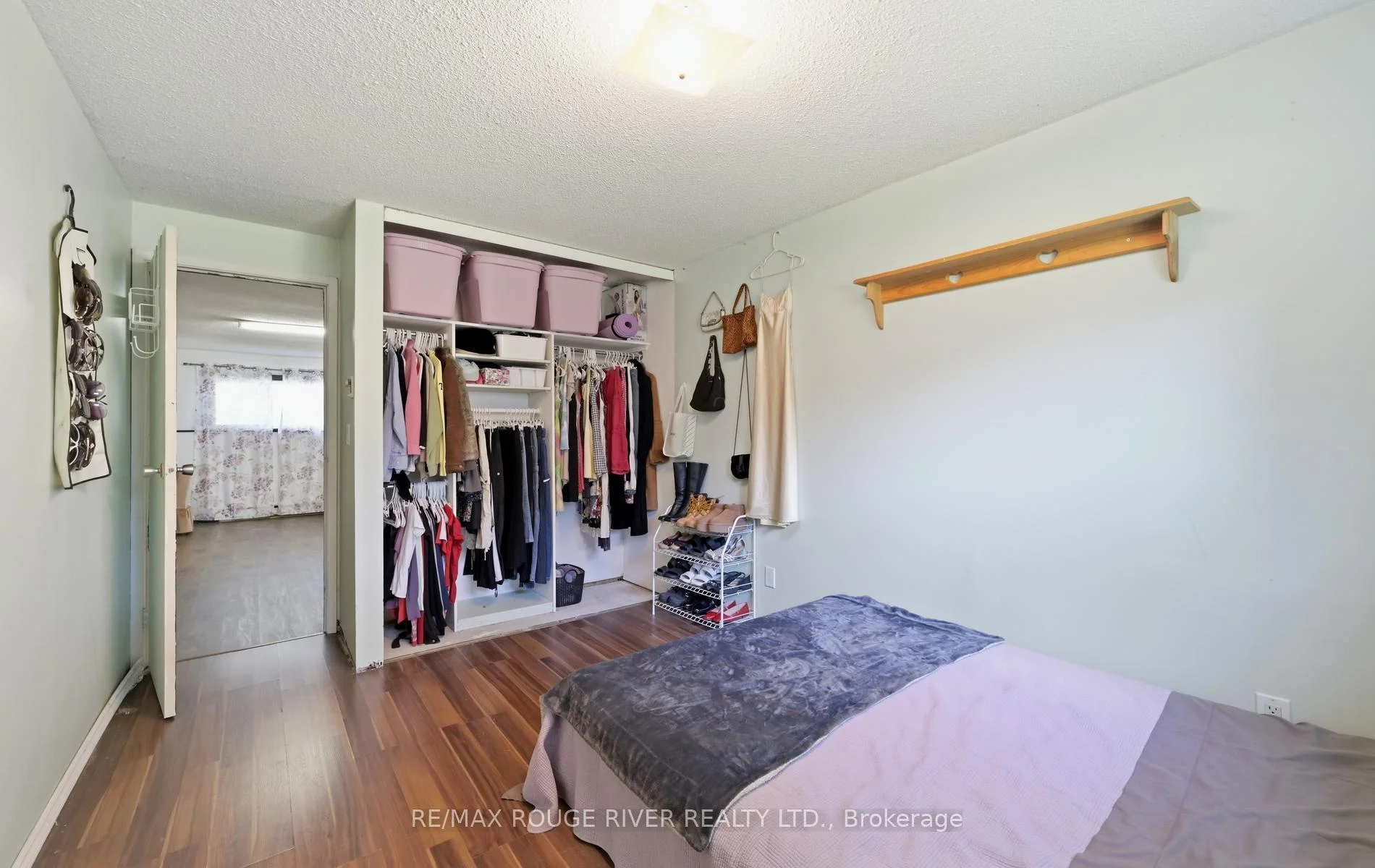 Photo 19 of 303 Burns Street E, Whitby, Downtown Whitby — HOMEH