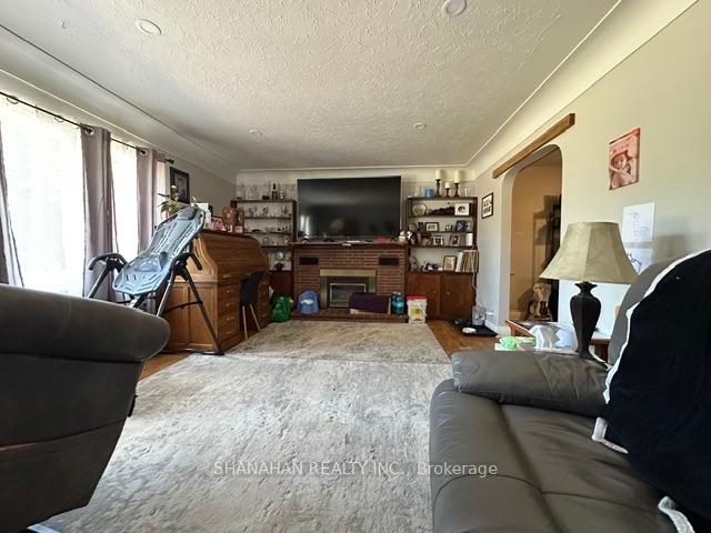Photo 10 of 133 Main Street E, Chatham-Kent, Ridgetown — HOMEH