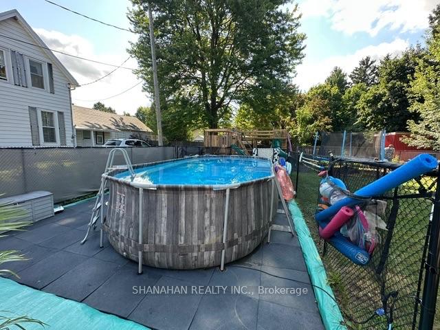 Photo 31 of 133 Main Street E, Chatham-Kent, Ridgetown — HOMEH