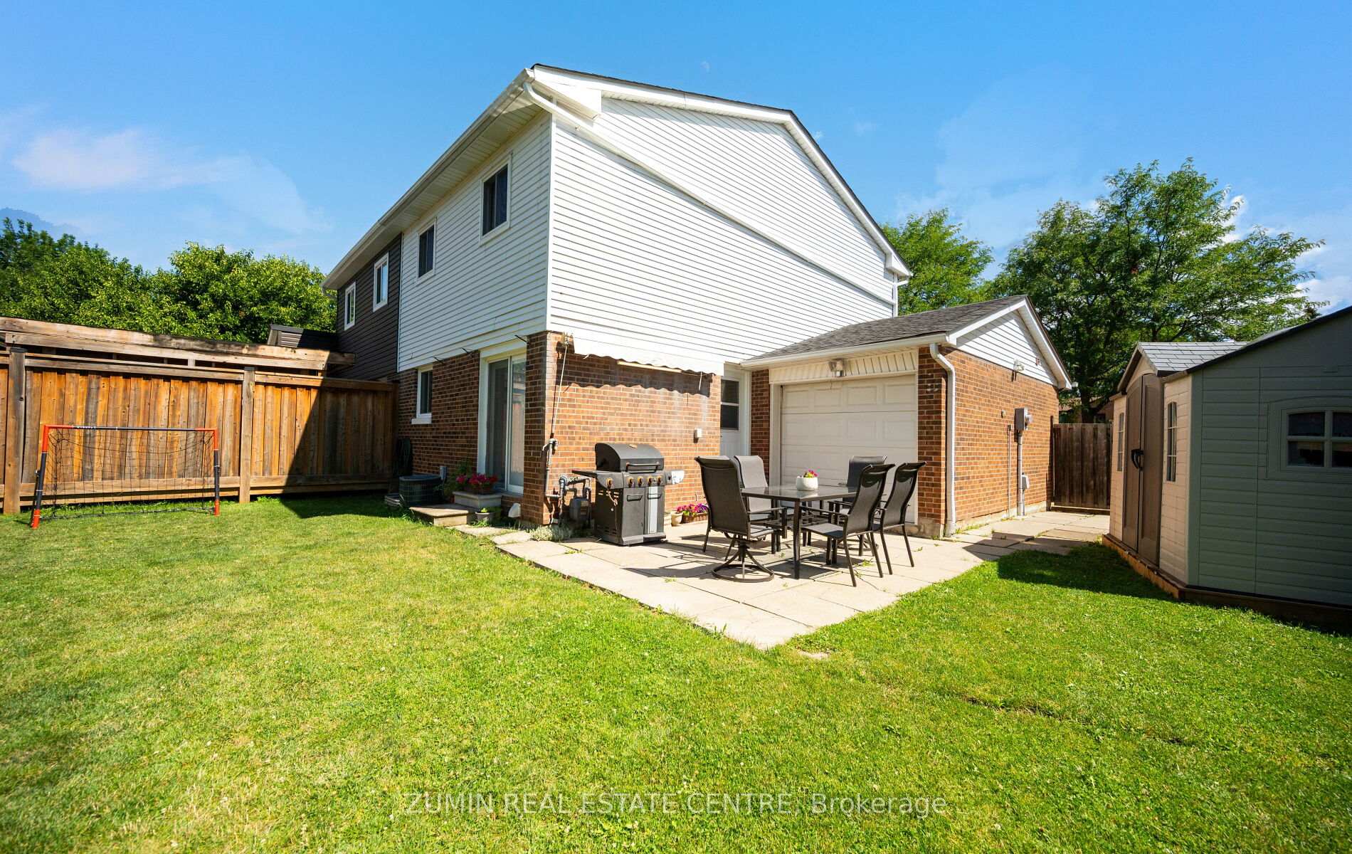 Photo 9 of 36 Jeanette Place, Brampton, Northgate — HOMEH