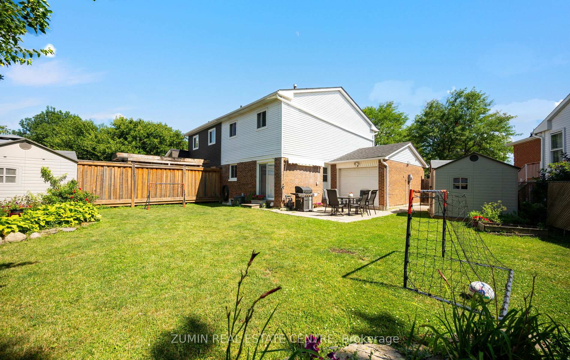 Photo 12 of 36 Jeanette Place, Brampton, Northgate — HOMEH