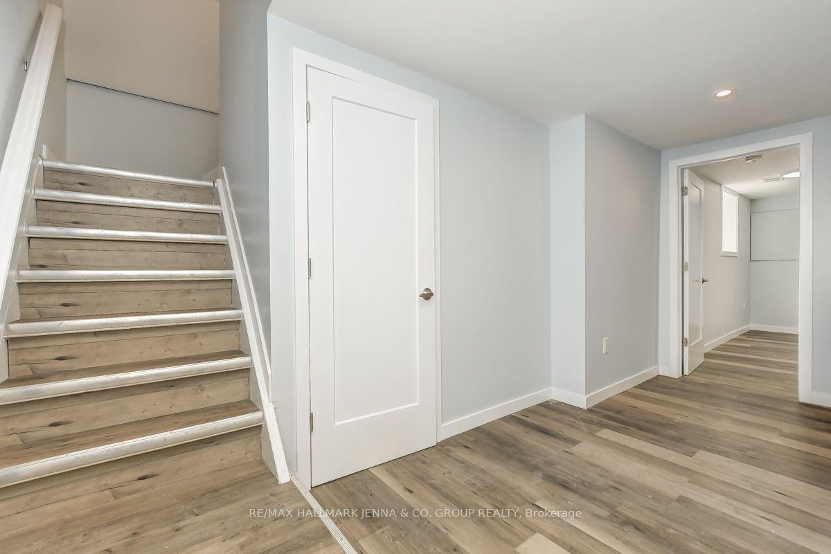 Photo 6 of 21 B St Remy Drive, Ottawa, Barrhaven - Pheasant Run — HOMEH