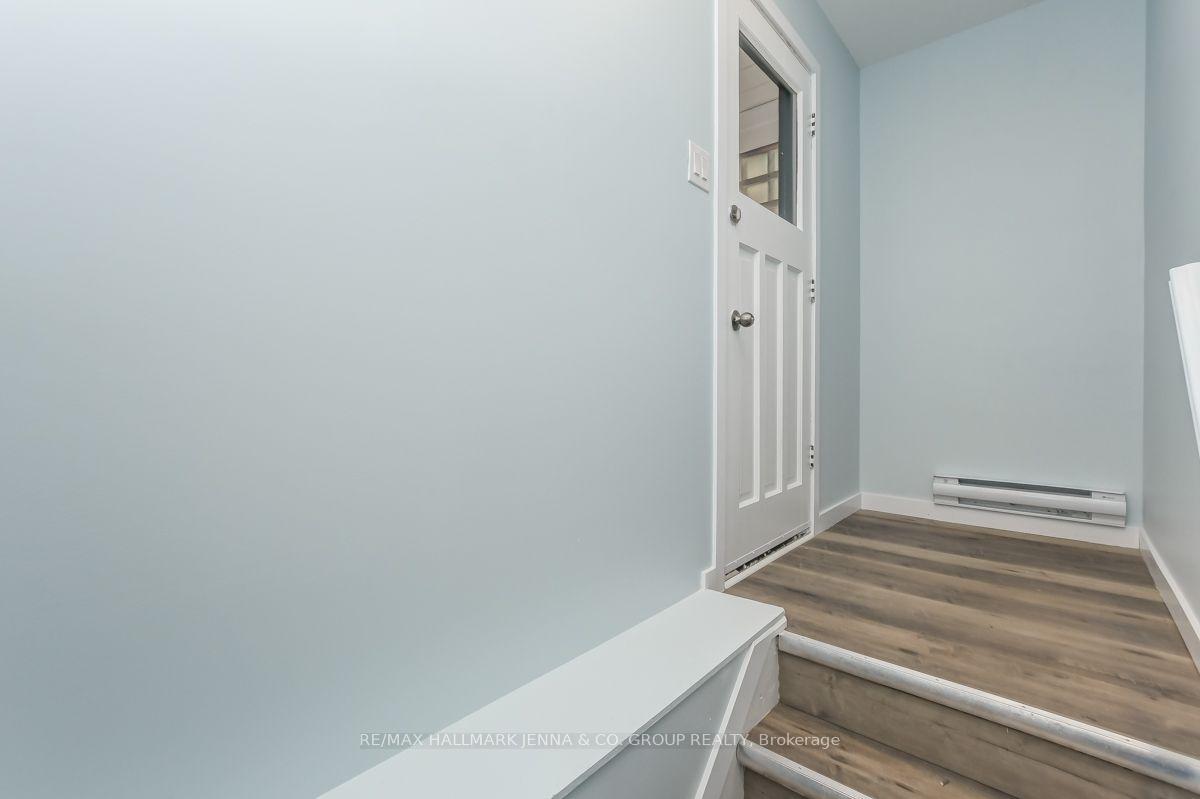 Photo 8 of 21 B St Remy Drive, Ottawa, Barrhaven - Pheasant Run — HOMEH