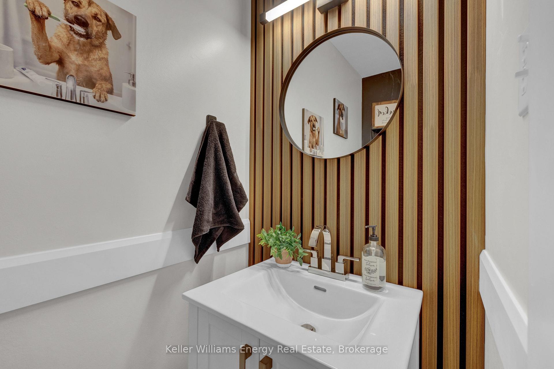 Photo 6 of 38 Spry Avenue, Clarington, Bowmanville — HOMEH