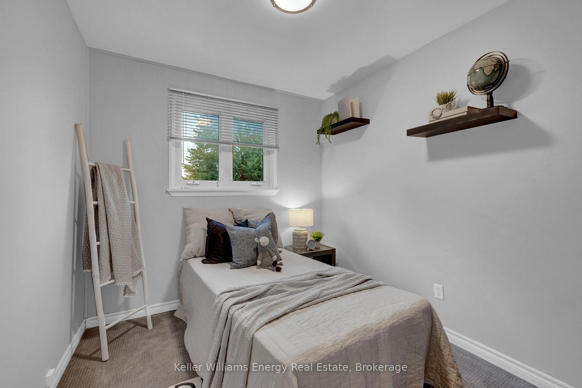 Photo 33 of 38 Spry Avenue, Clarington, Bowmanville — HOMEH