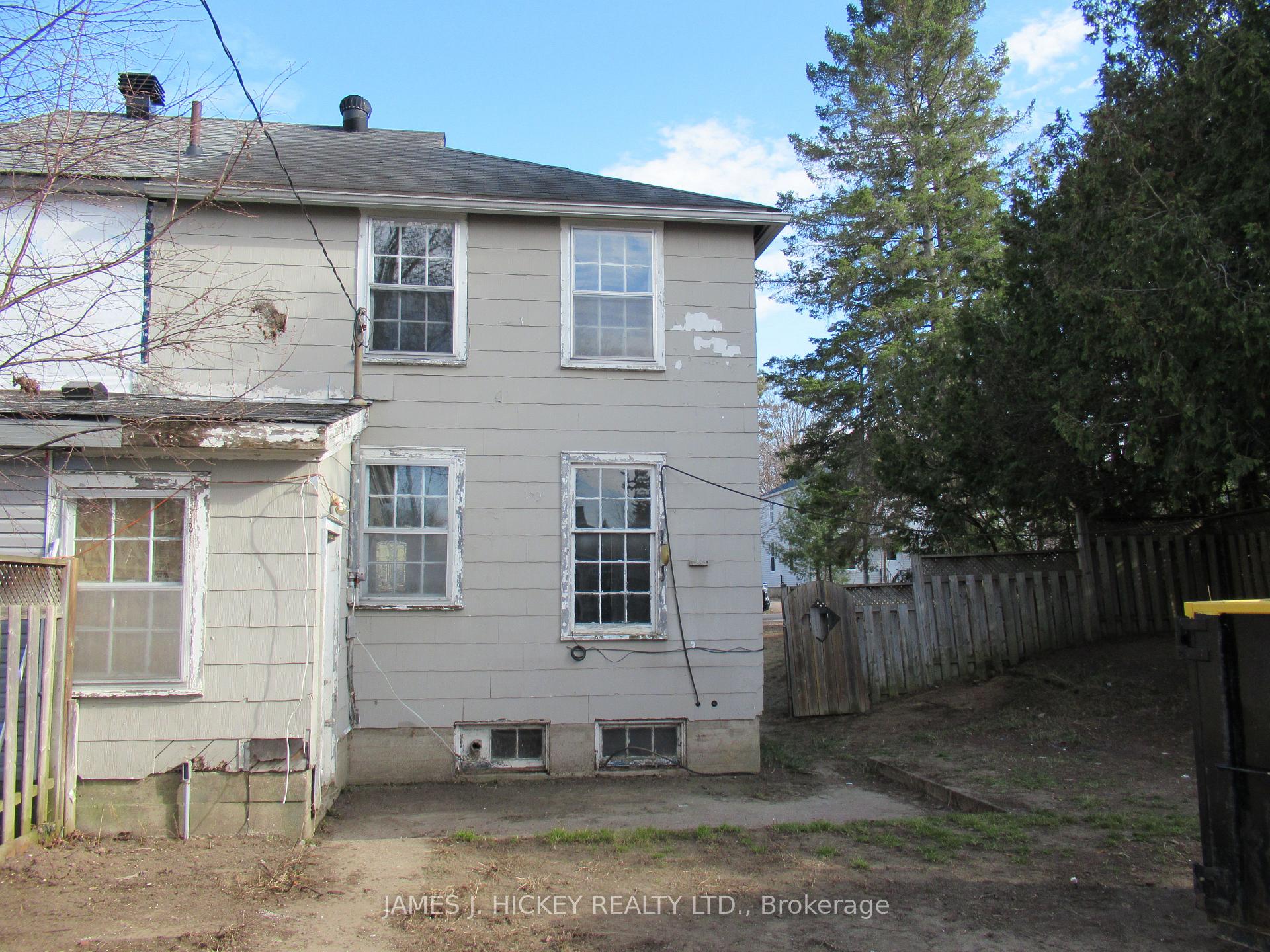 Photo 2 of 10 Iberville Street, Deep River, Deep River — HOMEH
