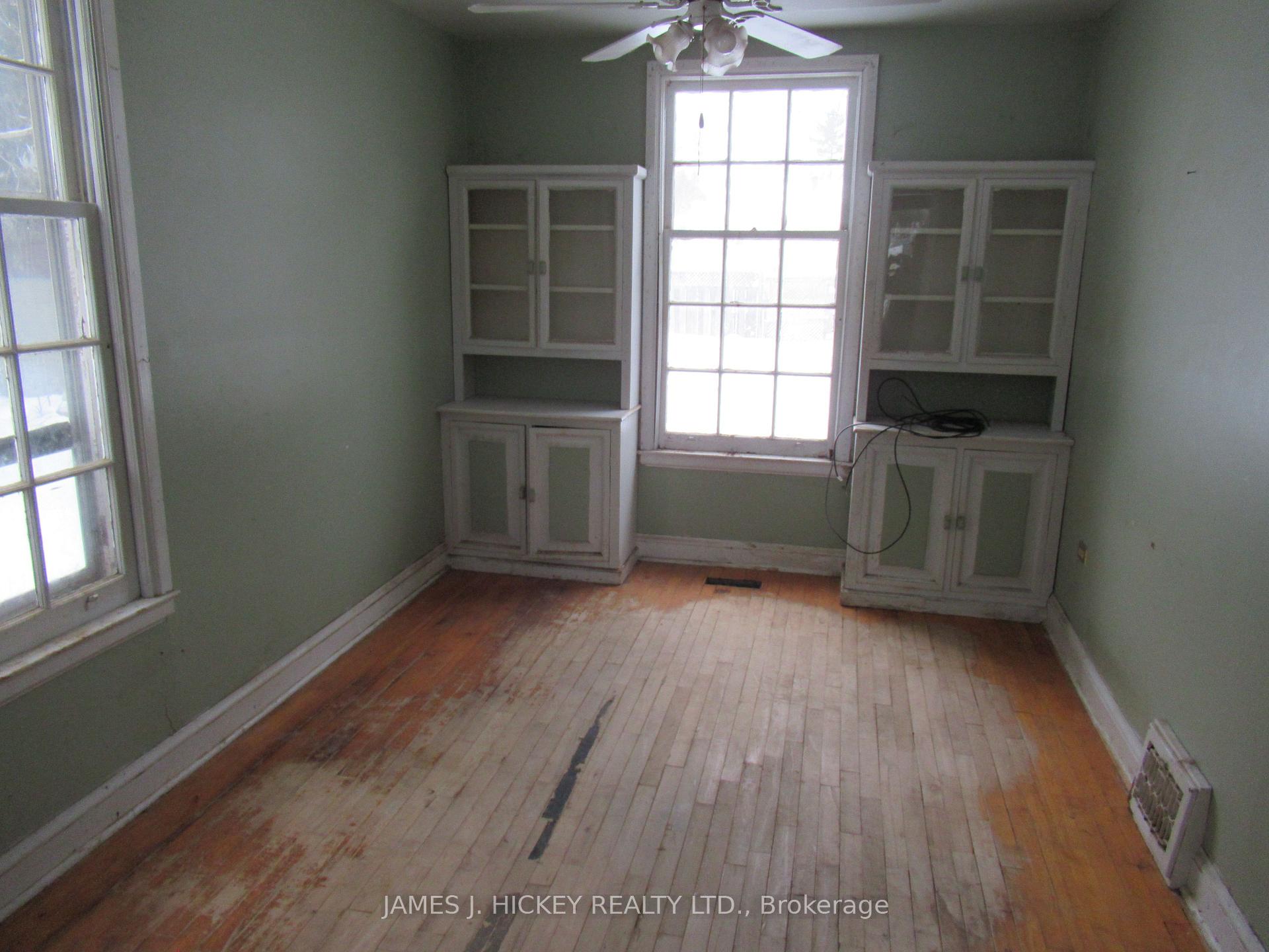 Photo 5 of 10 Iberville Street, Deep River, Deep River — HOMEH