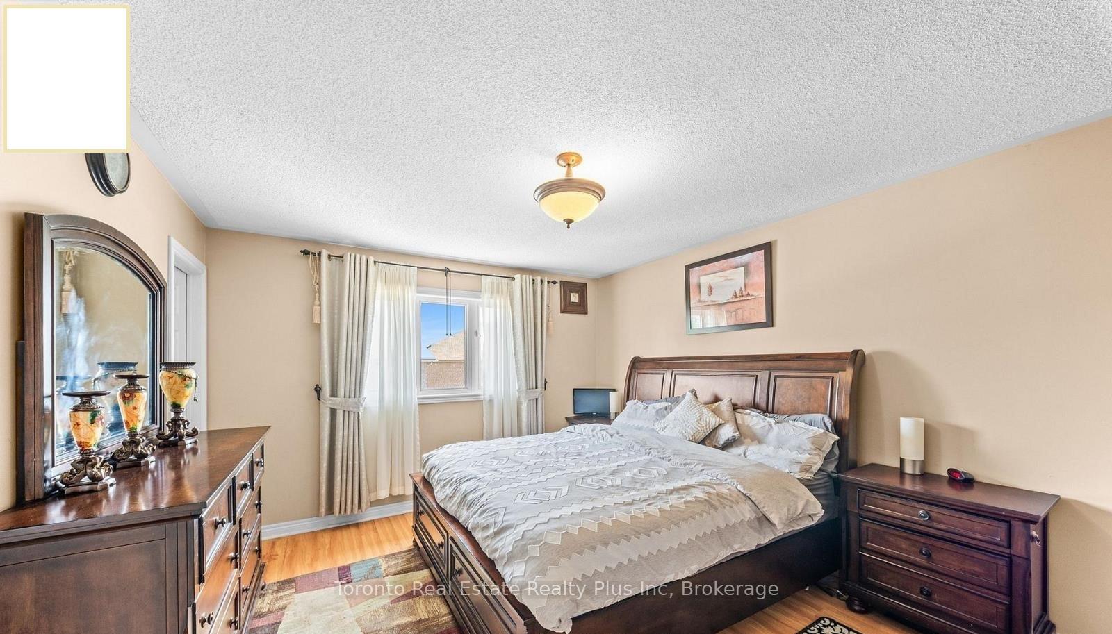 Photo 8 of 17 Calderstone Road, Brampton, Bram East — HOMEH