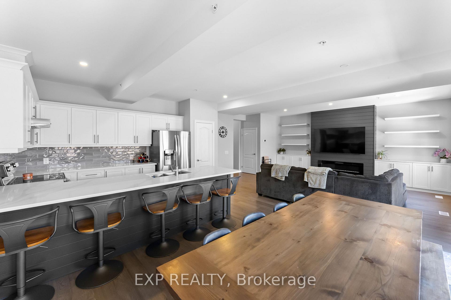 Photo 9 of 27 Corbin Street, St. Catharines, Oakdale — HOMEH
