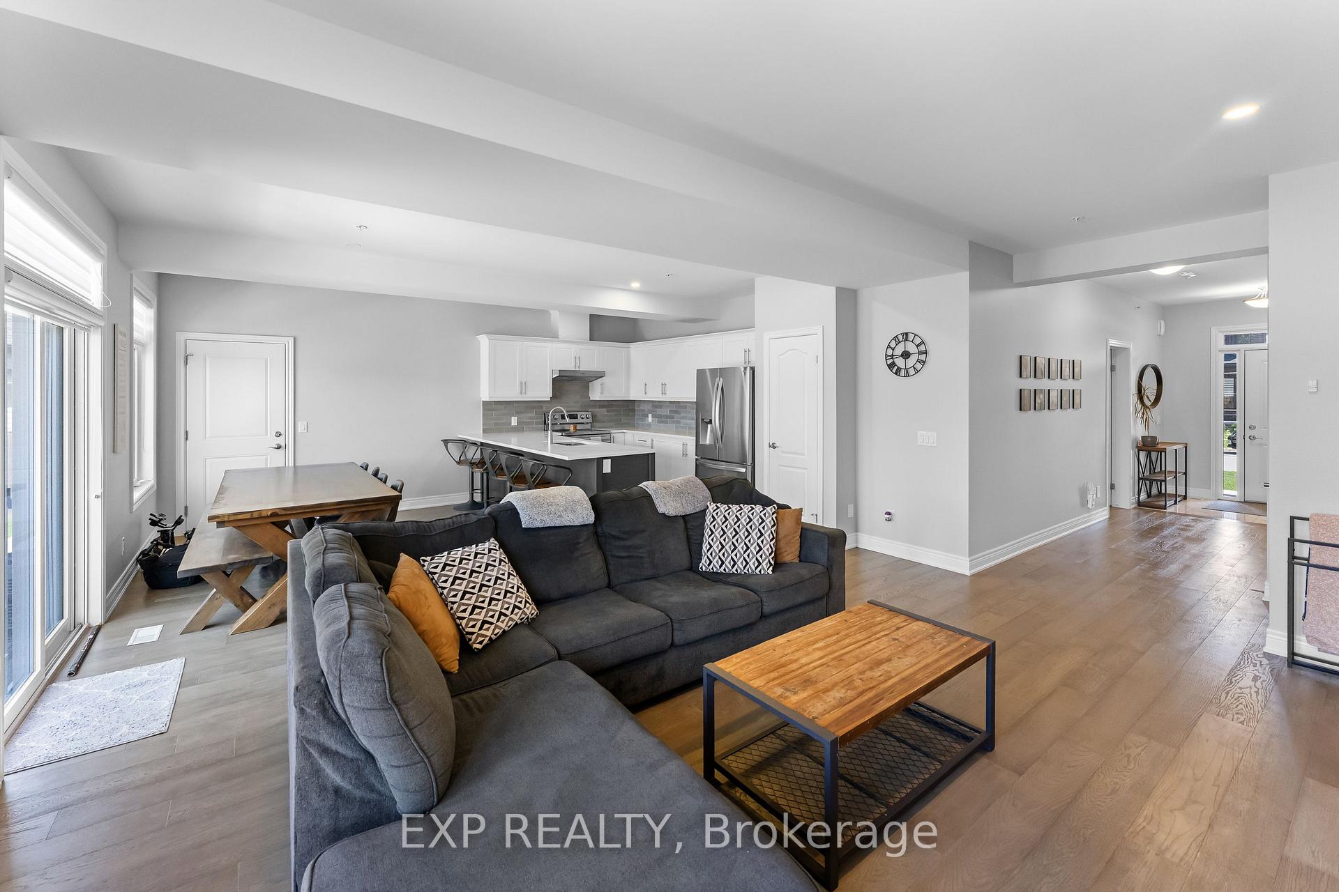 Photo 19 of 27 Corbin Street, St. Catharines, Oakdale — HOMEH