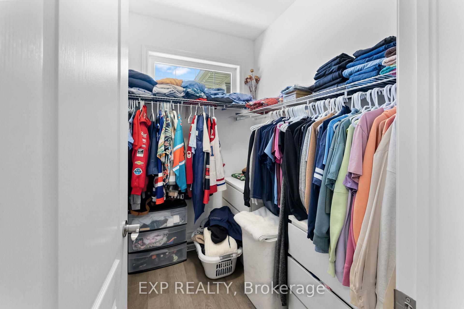 Photo 24 of 27 Corbin Street, St. Catharines, Oakdale — HOMEH