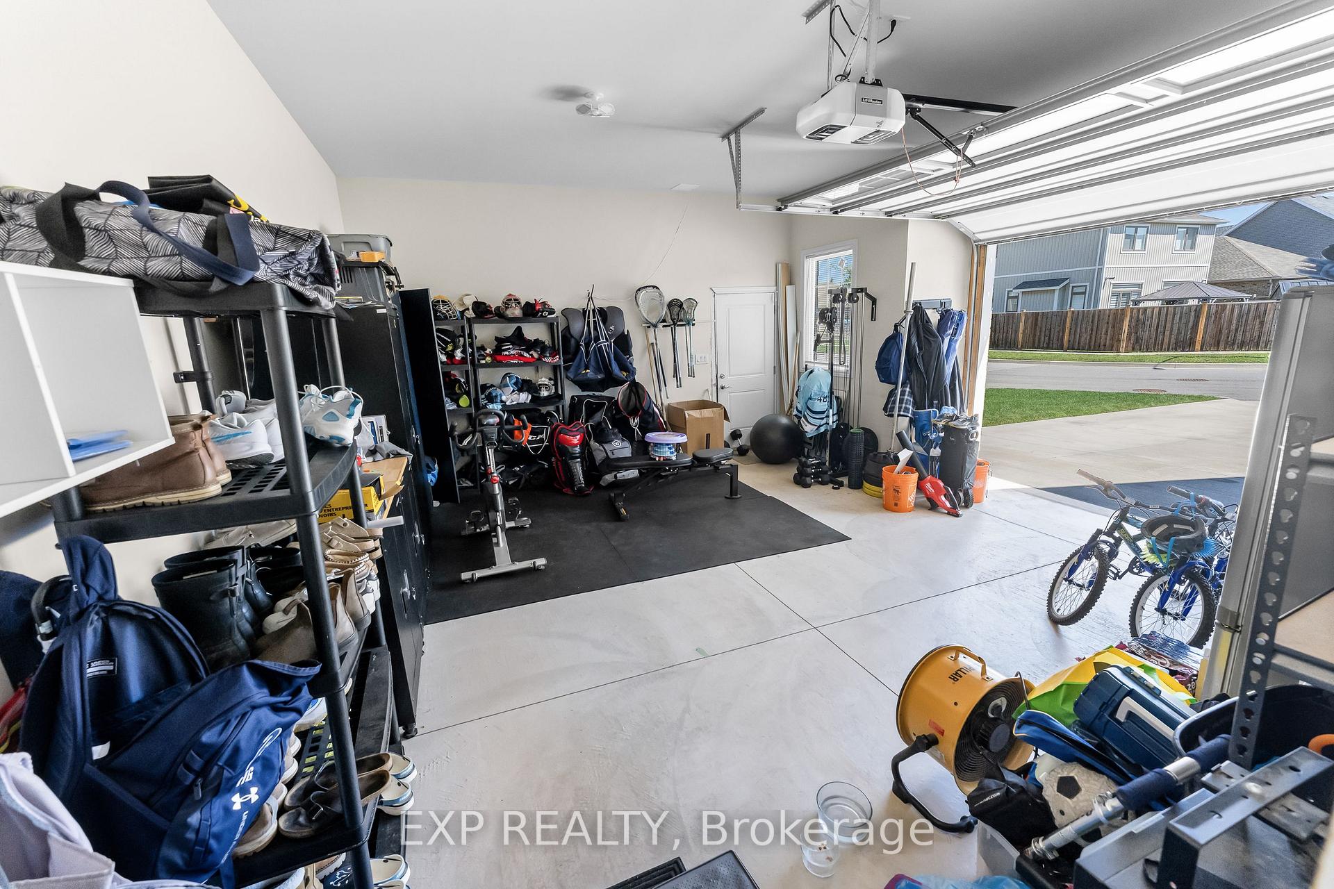 Photo 32 of 27 Corbin Street, St. Catharines, Oakdale — HOMEH