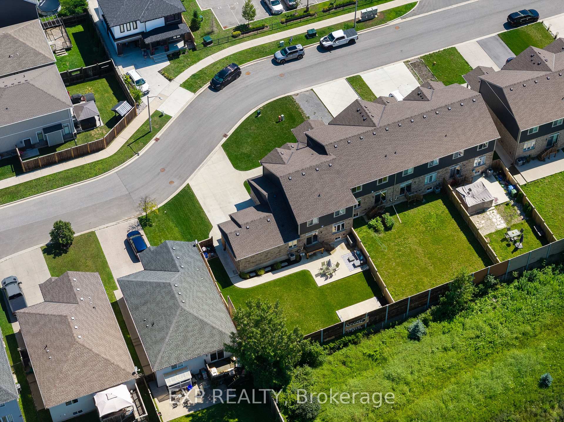 Photo 42 of 27 Corbin Street, St. Catharines, Oakdale — HOMEH
