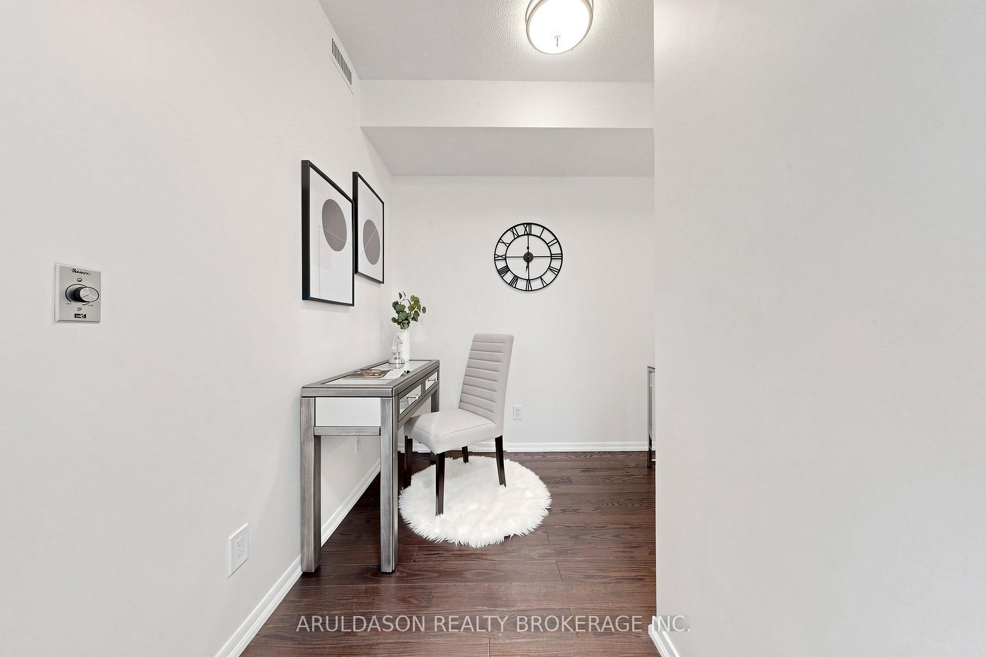 Photo 8 of Unit 2007, 231 Fort York Boulevard, Toronto, Niagara — HOMEH