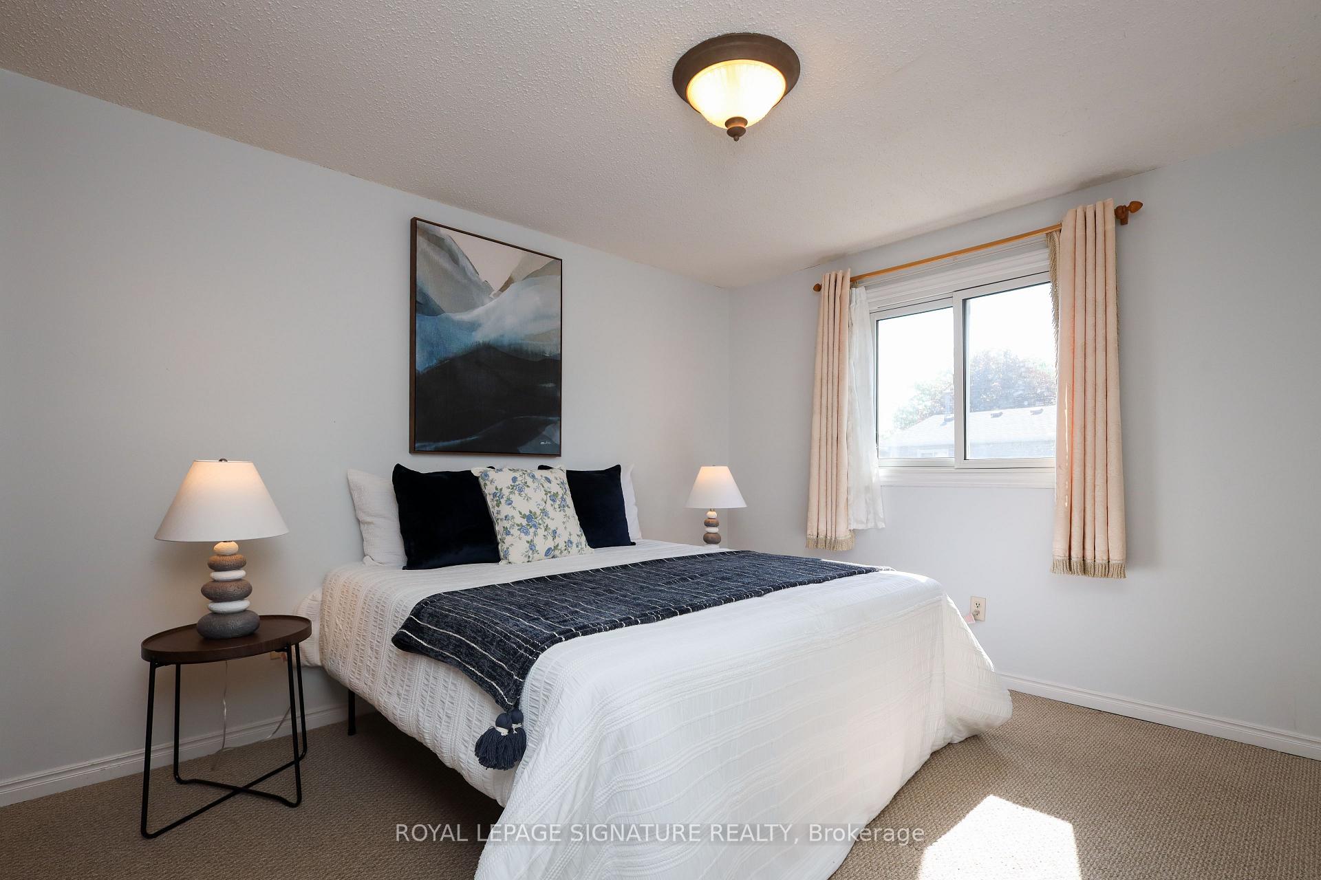 Photo 32 of 37 Oleander Crescent, Brampton, Heart Lake East — HOMEH