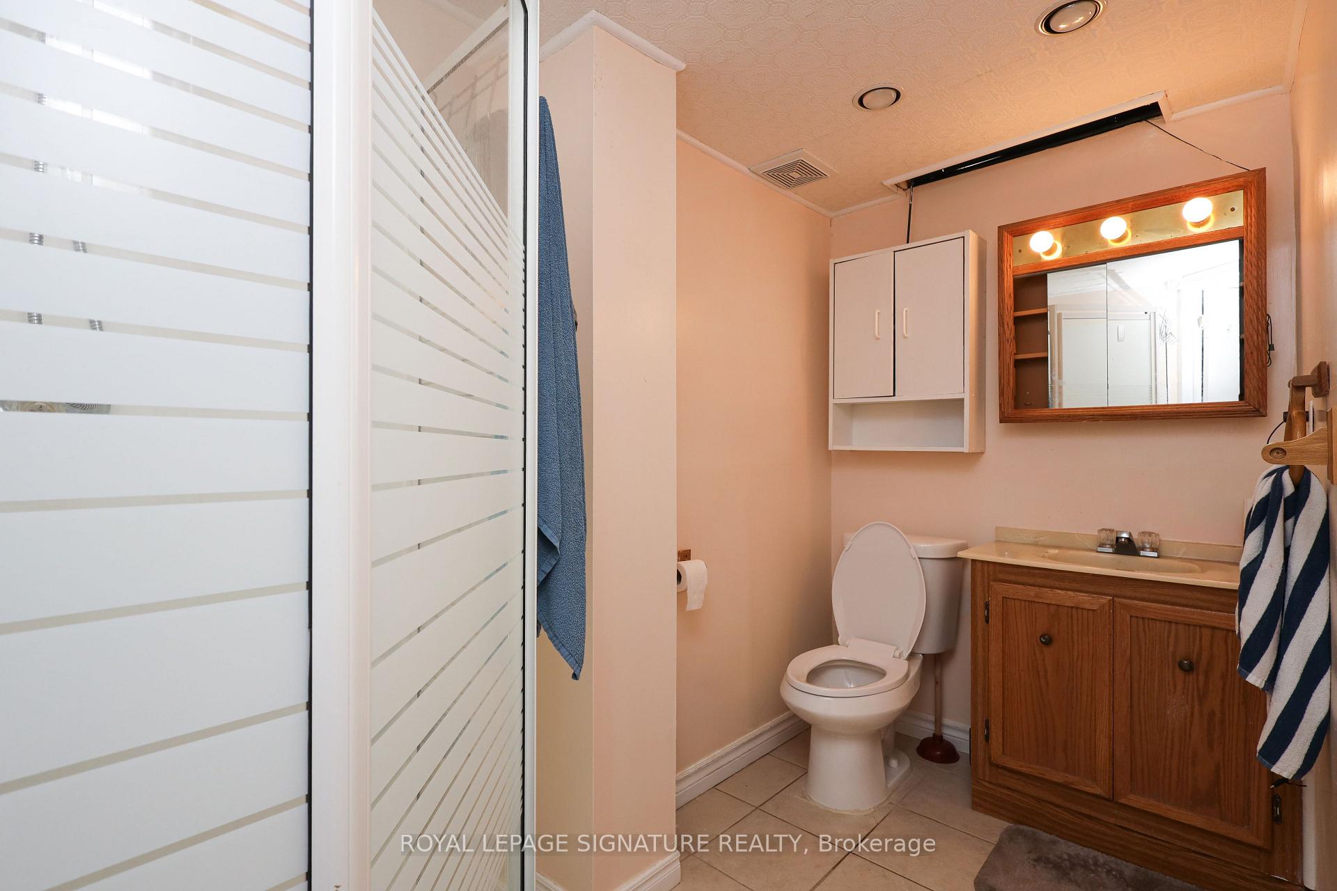Photo 44 of 37 Oleander Crescent, Brampton, Heart Lake East — HOMEH