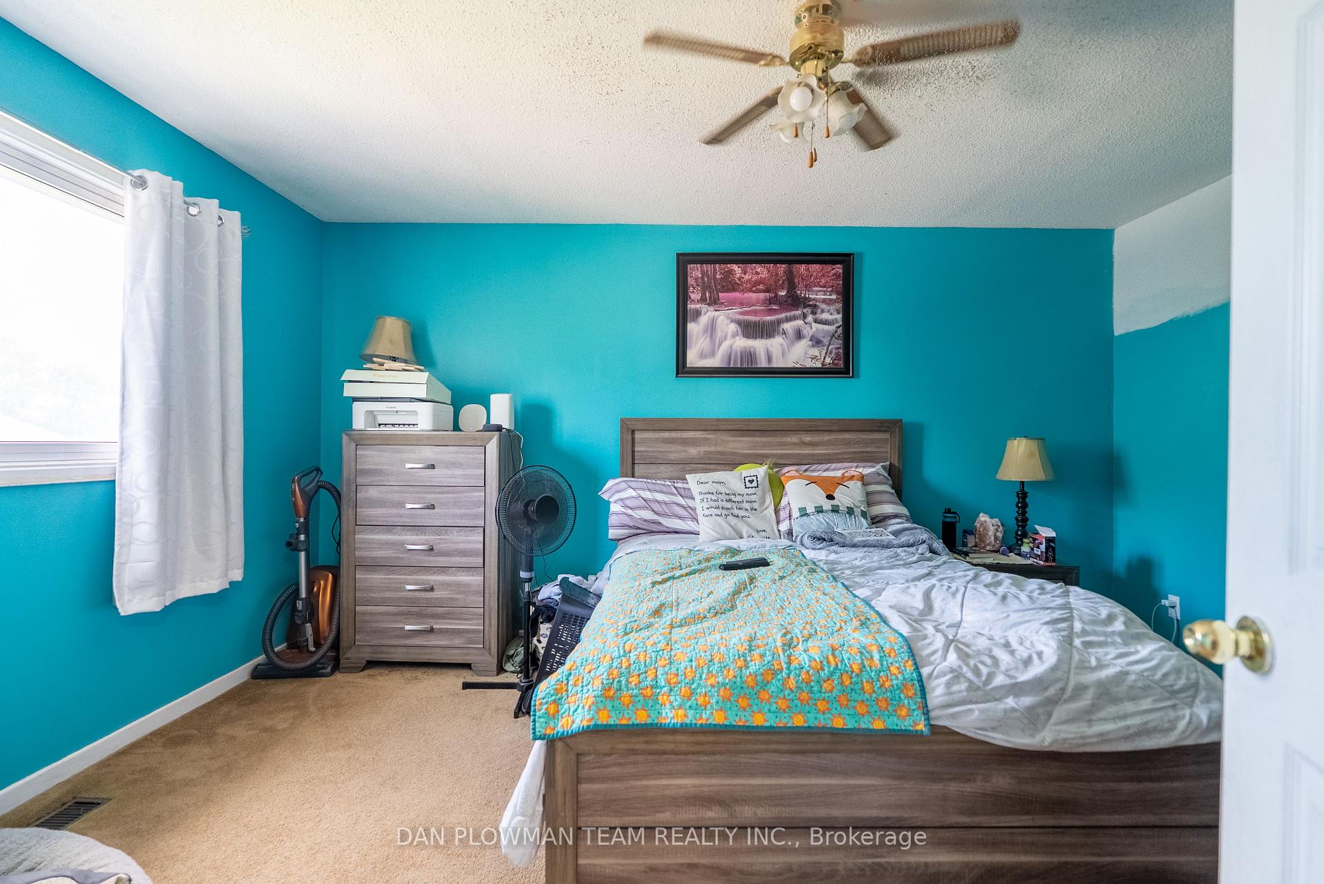 Photo 8 of 21 Doreen Crescent, Clarington, Bowmanville — HOMEH