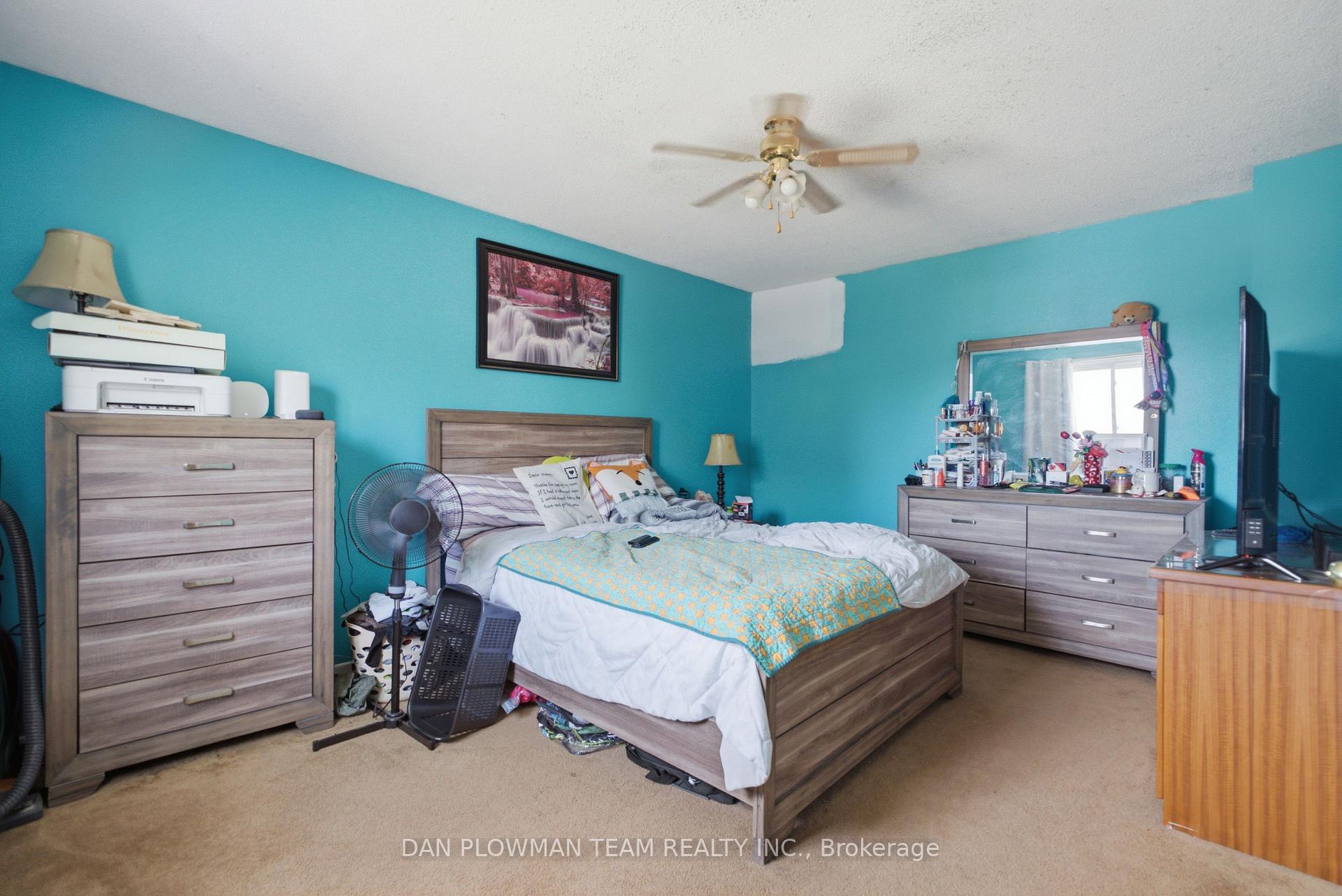 Photo 9 of 21 Doreen Crescent, Clarington, Bowmanville — HOMEH