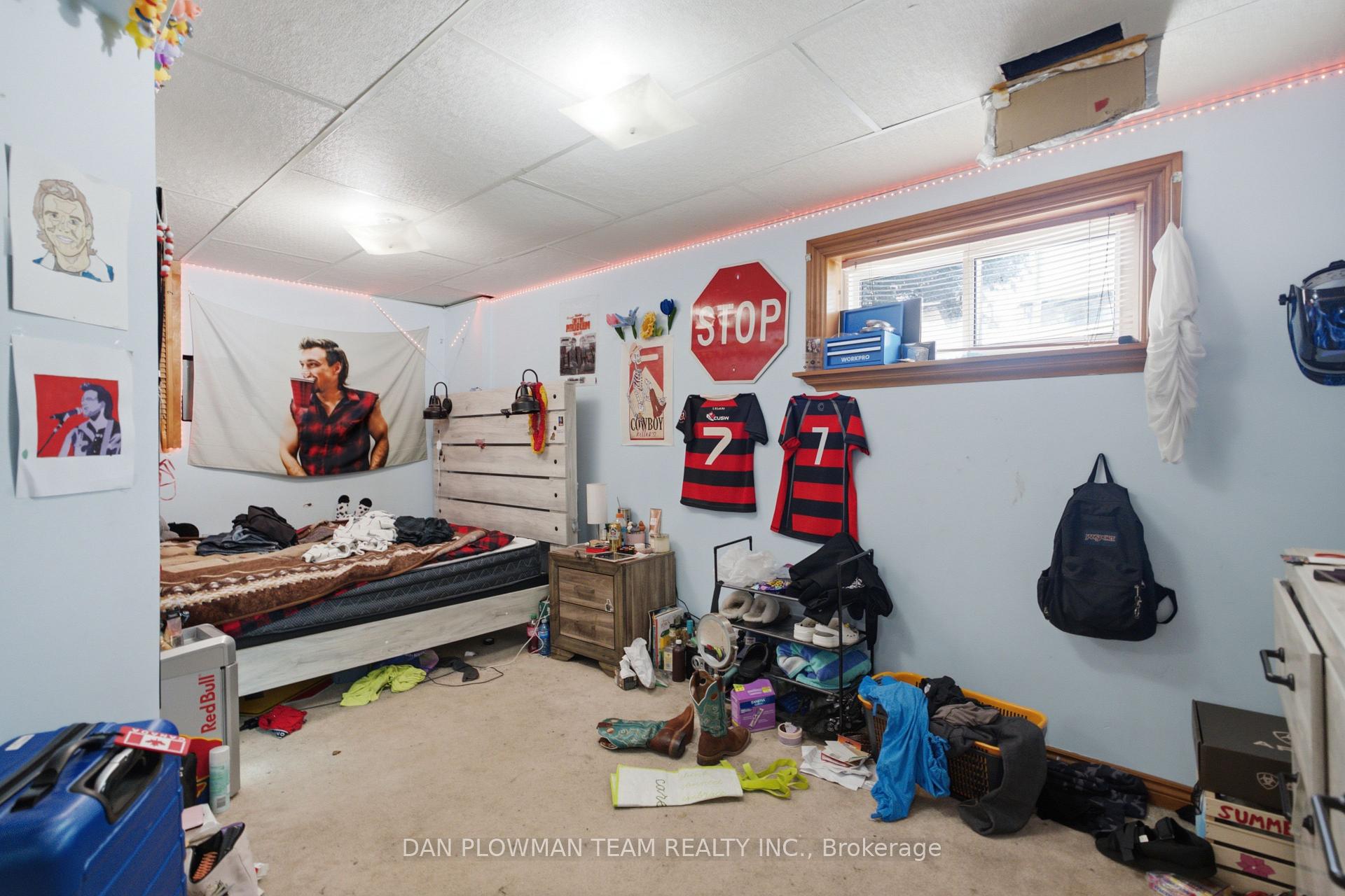 Photo 13 of 21 Doreen Crescent, Clarington, Bowmanville — HOMEH