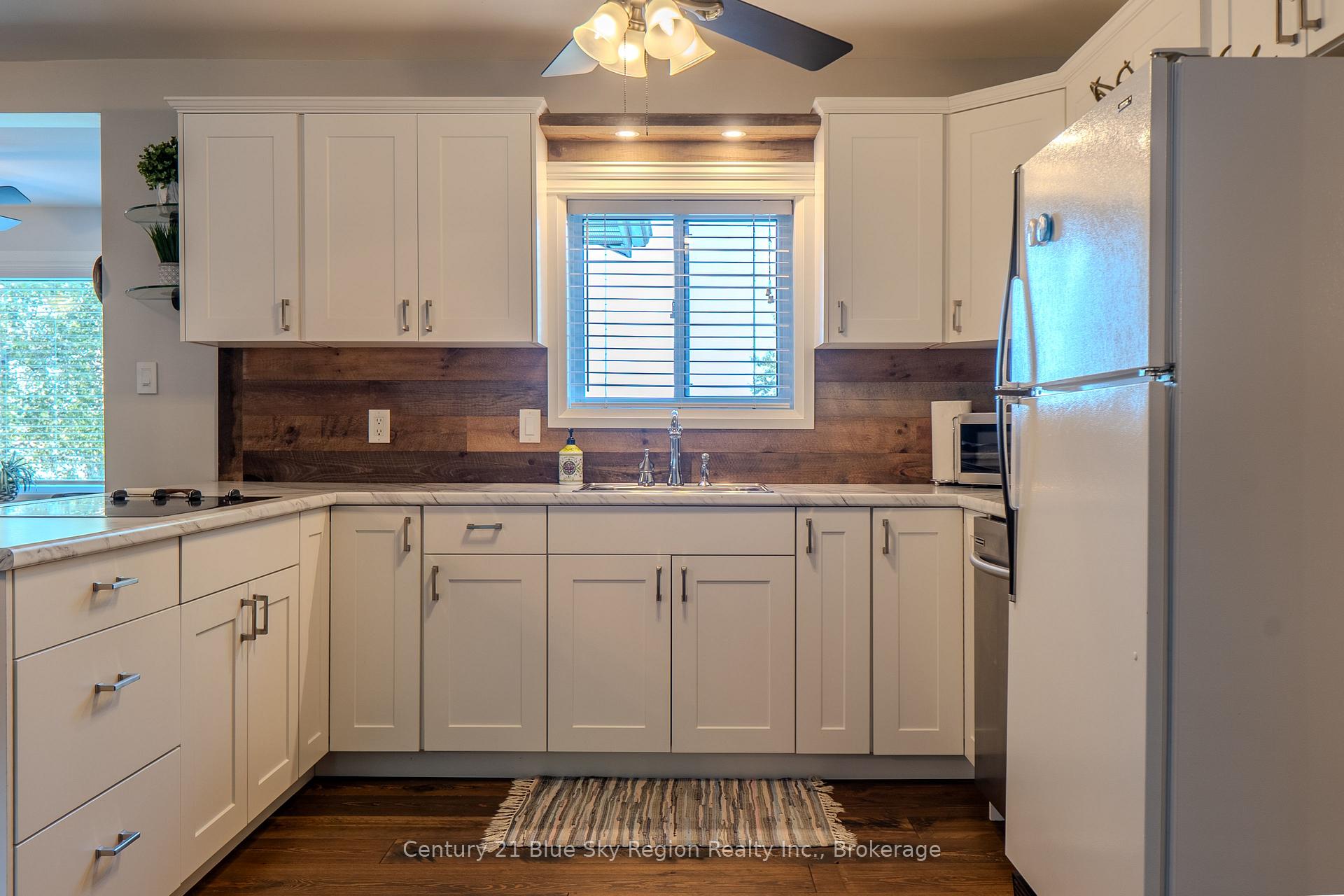 Photo 16 of 485 Mallard Haven Road, Chisholm — HOMEH