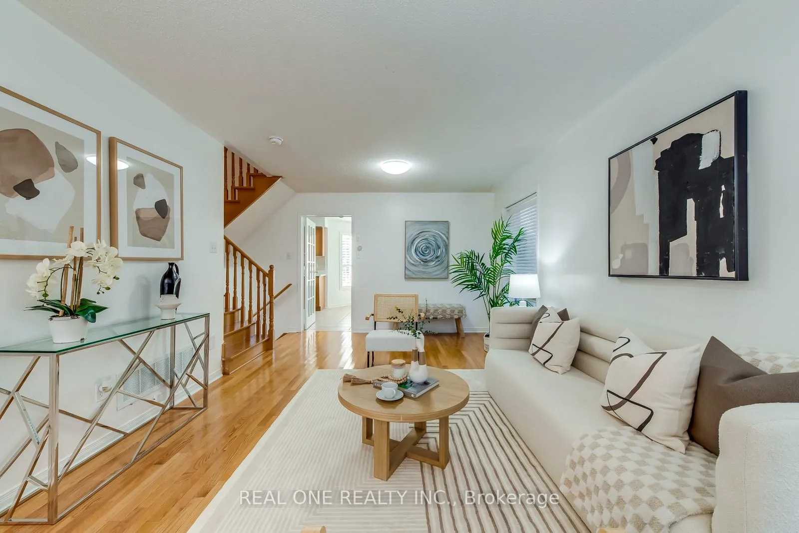 Photo 5 of 36 Tideland Drive, Brampton, Fletcher's Meadow — HOMEH