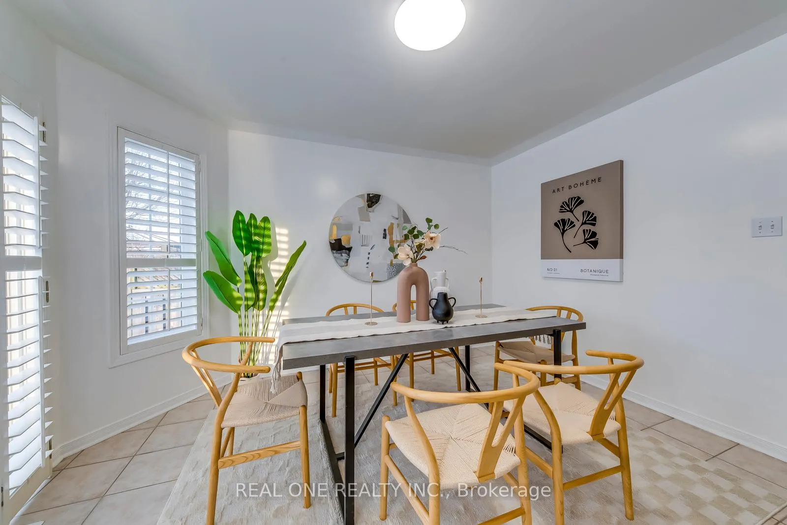 Photo 16 of 36 Tideland Drive, Brampton, Fletcher's Meadow — HOMEH