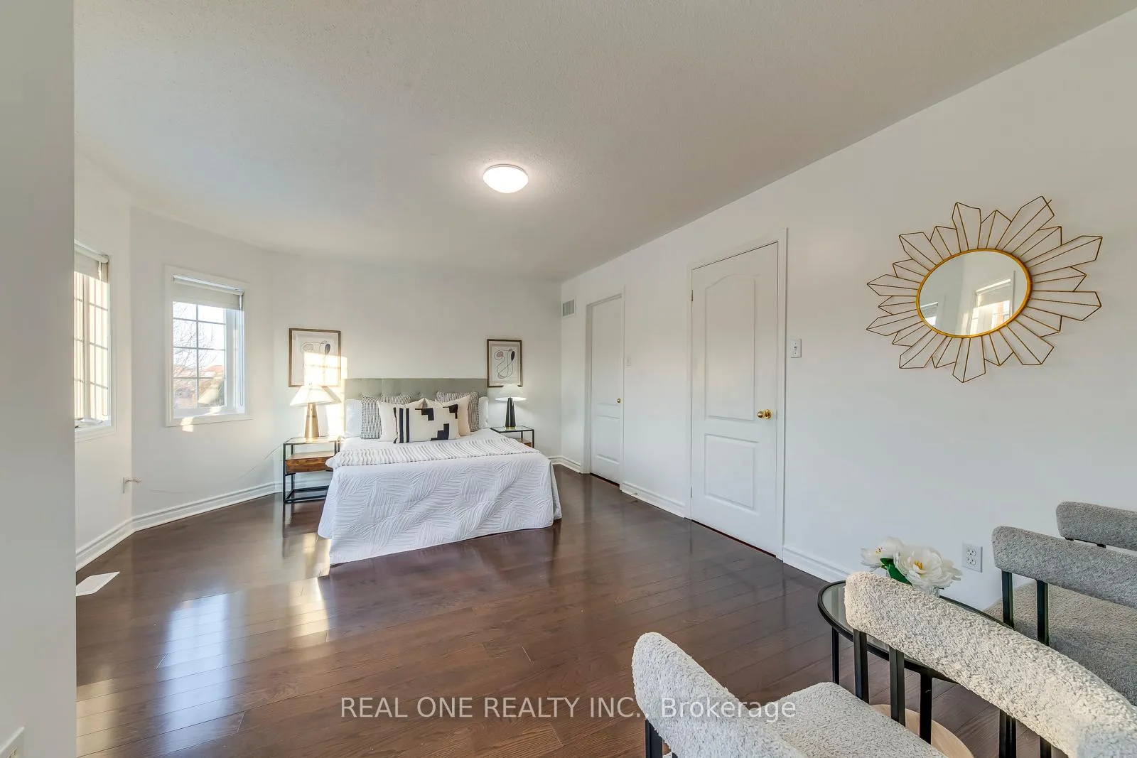 Photo 19 of 36 Tideland Drive, Brampton, Fletcher's Meadow — HOMEH
