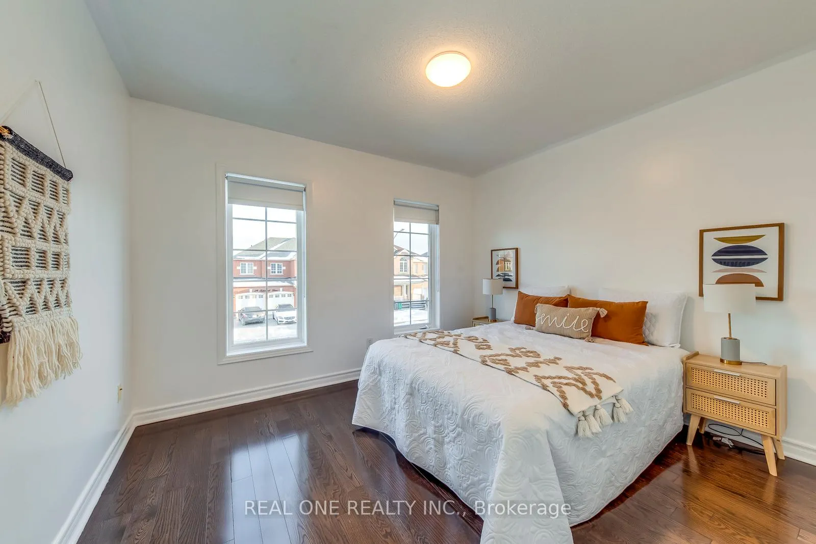 Photo 29 of 36 Tideland Drive, Brampton, Fletcher's Meadow — HOMEH