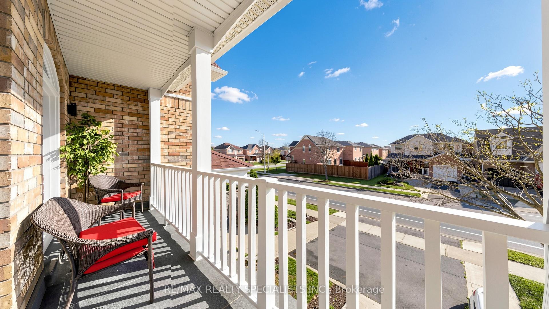 Photo 41 of 193 Queen Mary Drive, Brampton, Fletcher's Meadow — HOMEH