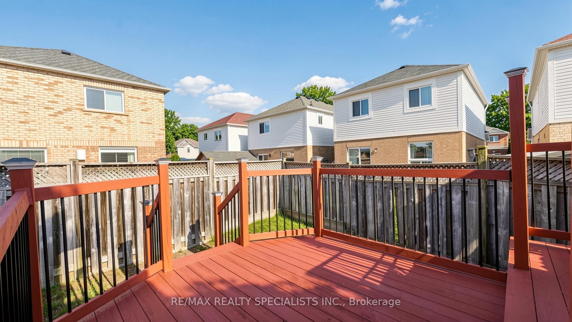 Photo 43 of 193 Queen Mary Drive, Brampton, Fletcher's Meadow — HOMEH