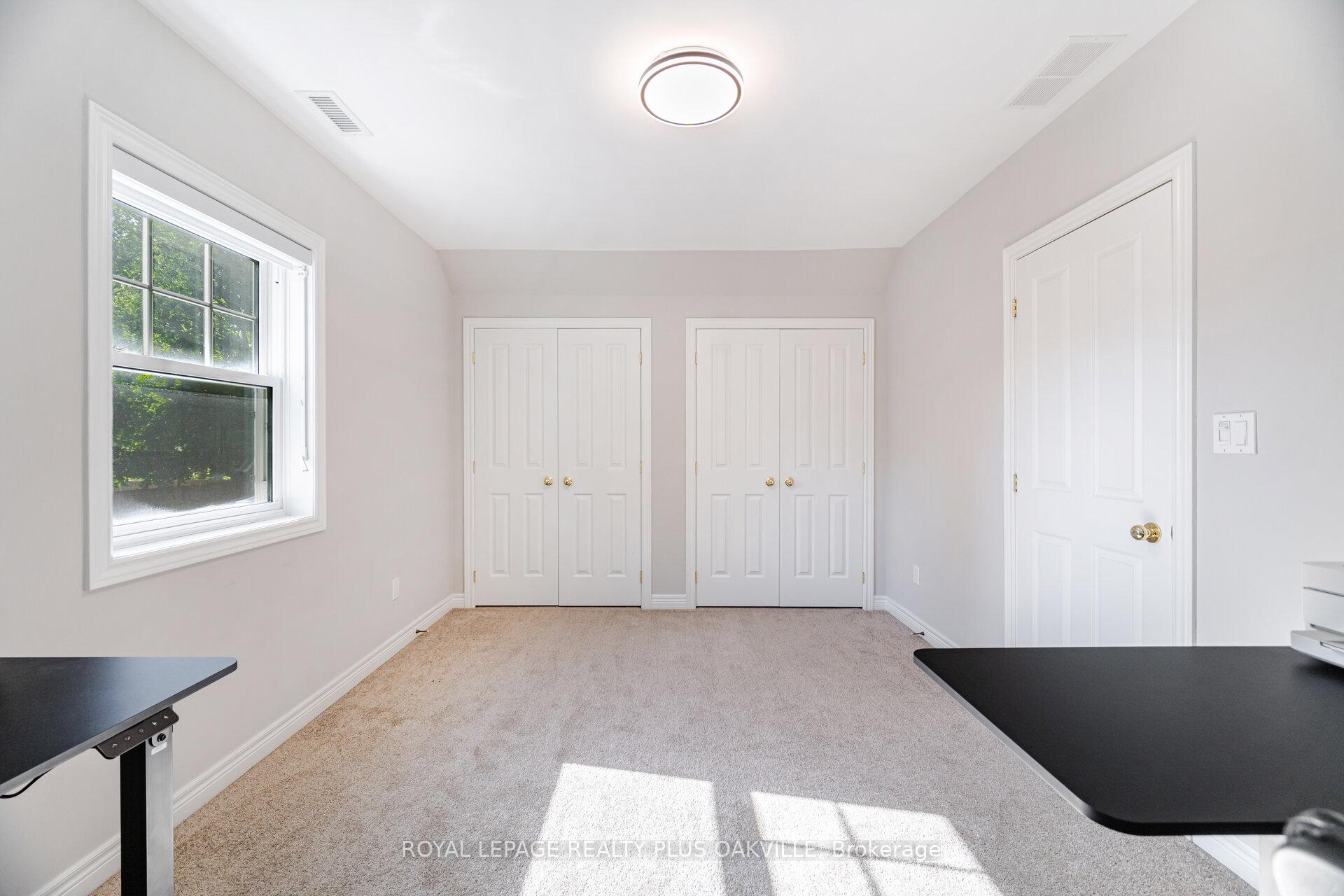 Photo 38 of 43 Ravina Crescent, Hamilton, Ancaster — HOMEH