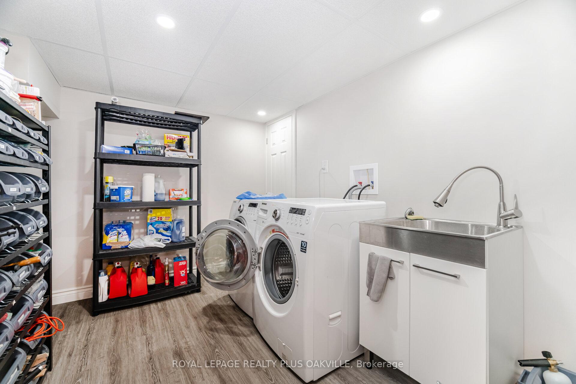 Photo 44 of 43 Ravina Crescent, Hamilton, Ancaster — HOMEH