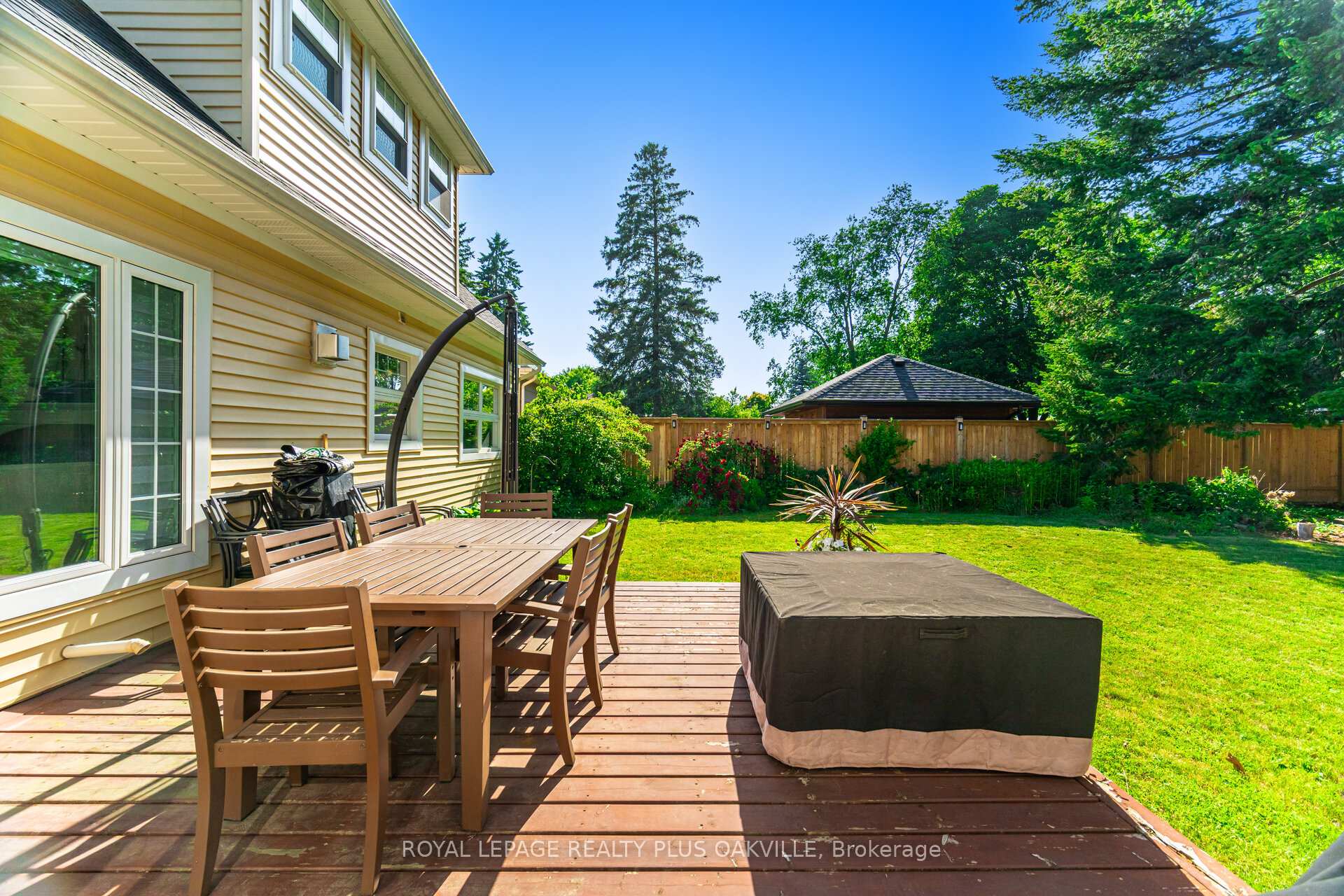 Photo 45 of 43 Ravina Crescent, Hamilton, Ancaster — HOMEH