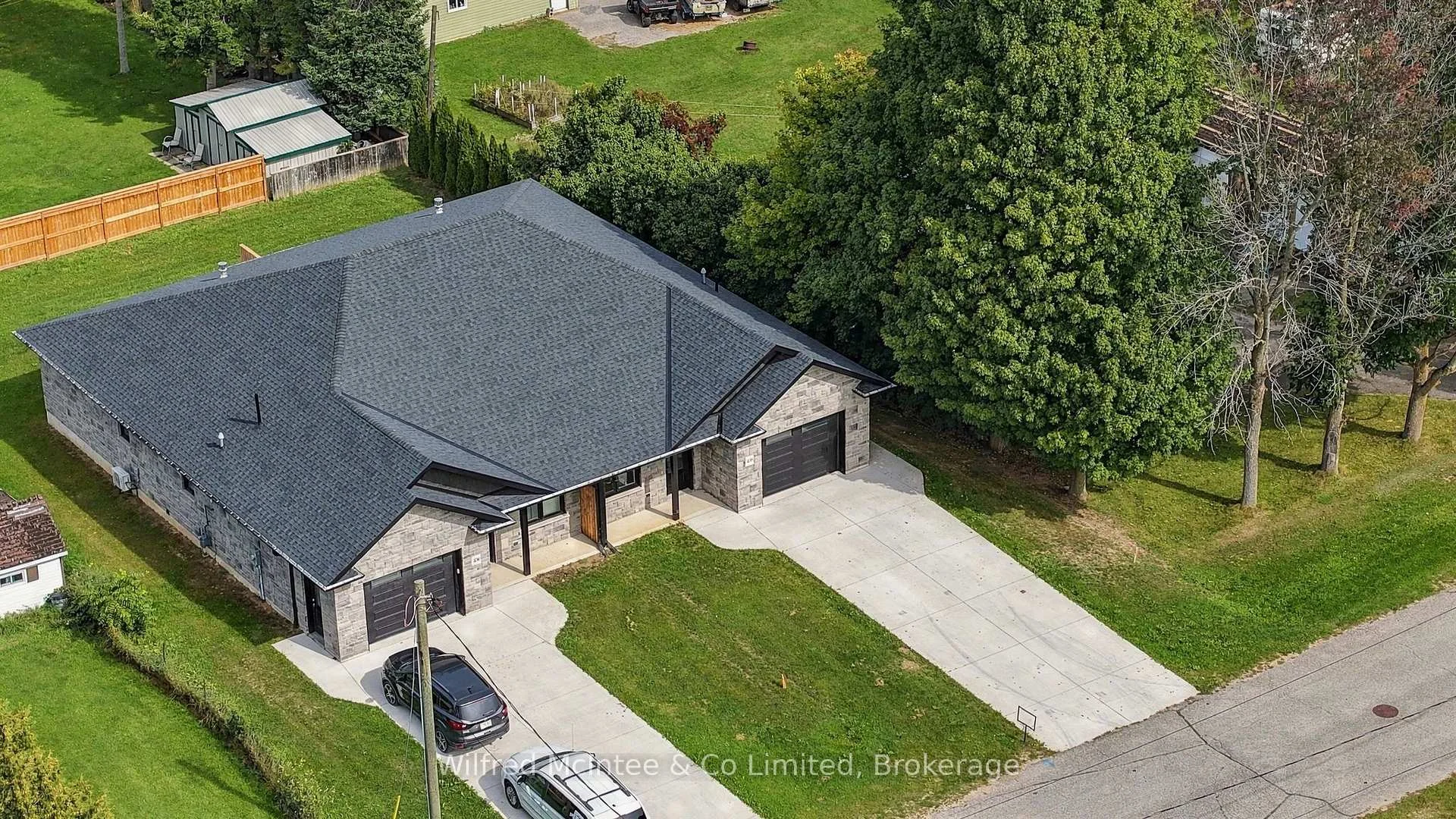 Photo 12 of 408 Alma Street, Arran-Elderslie — HOMEH