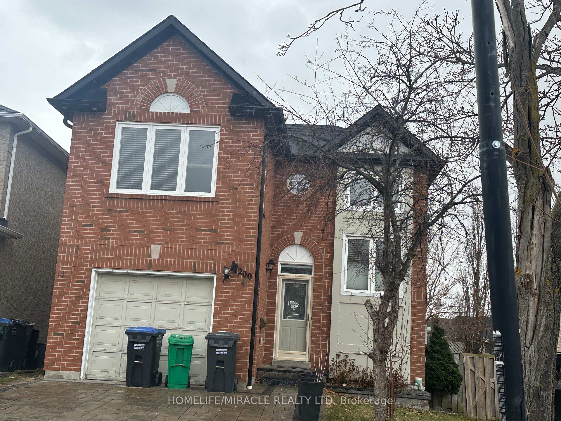 Photo 1 of 7200 Harding Crescent, Mississauga, Meadowvale — HOMEH