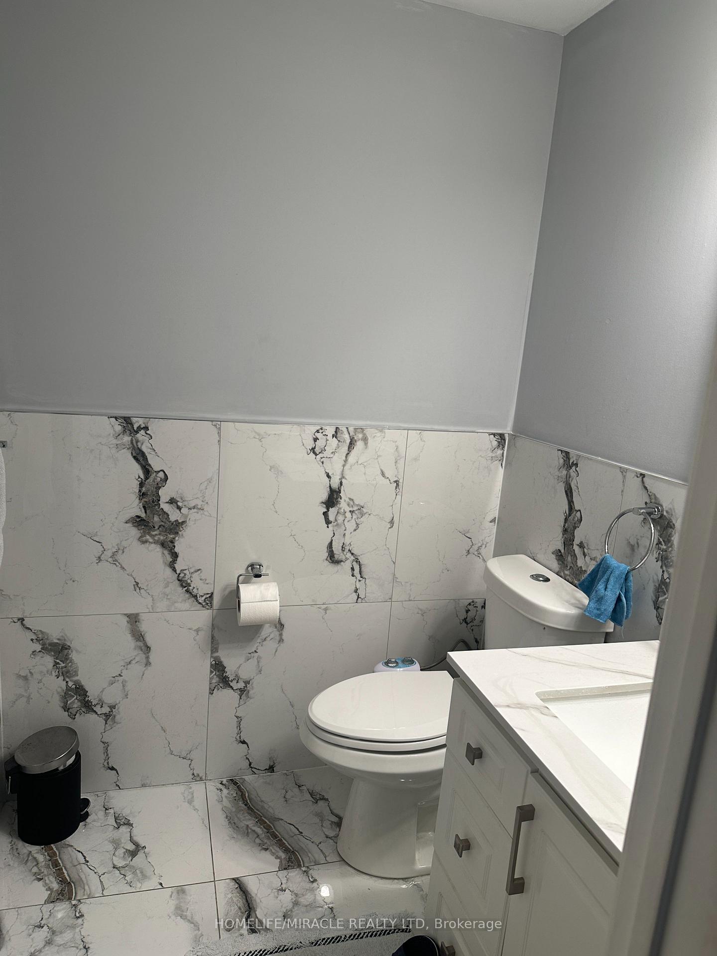Photo 7 of 7200 Harding Crescent, Mississauga, Meadowvale — HOMEH