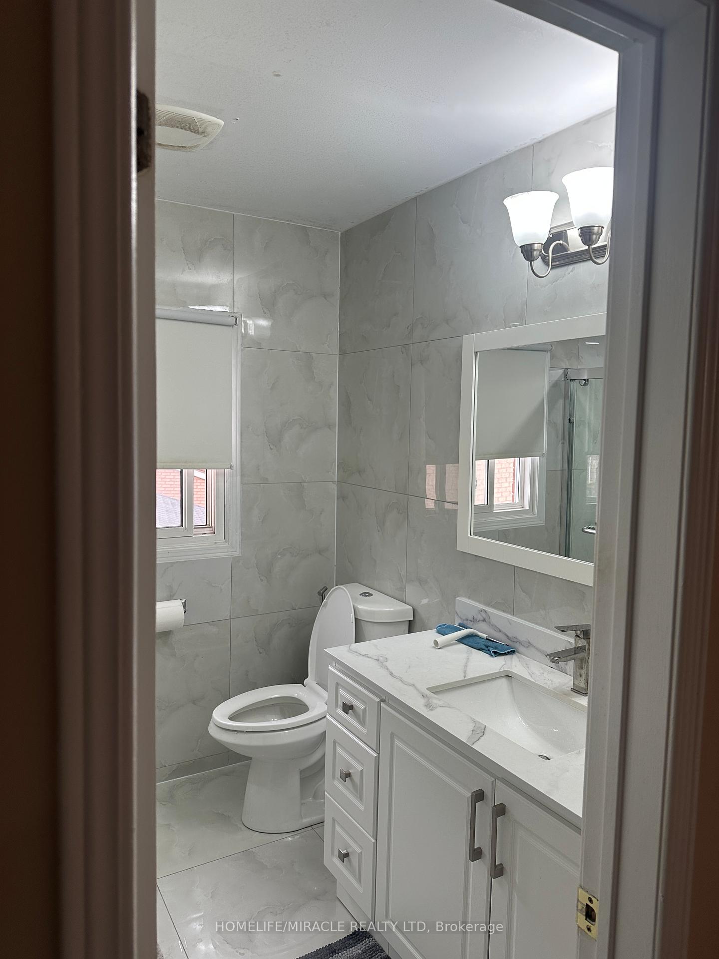 Photo 22 of 7200 Harding Crescent, Mississauga, Meadowvale — HOMEH