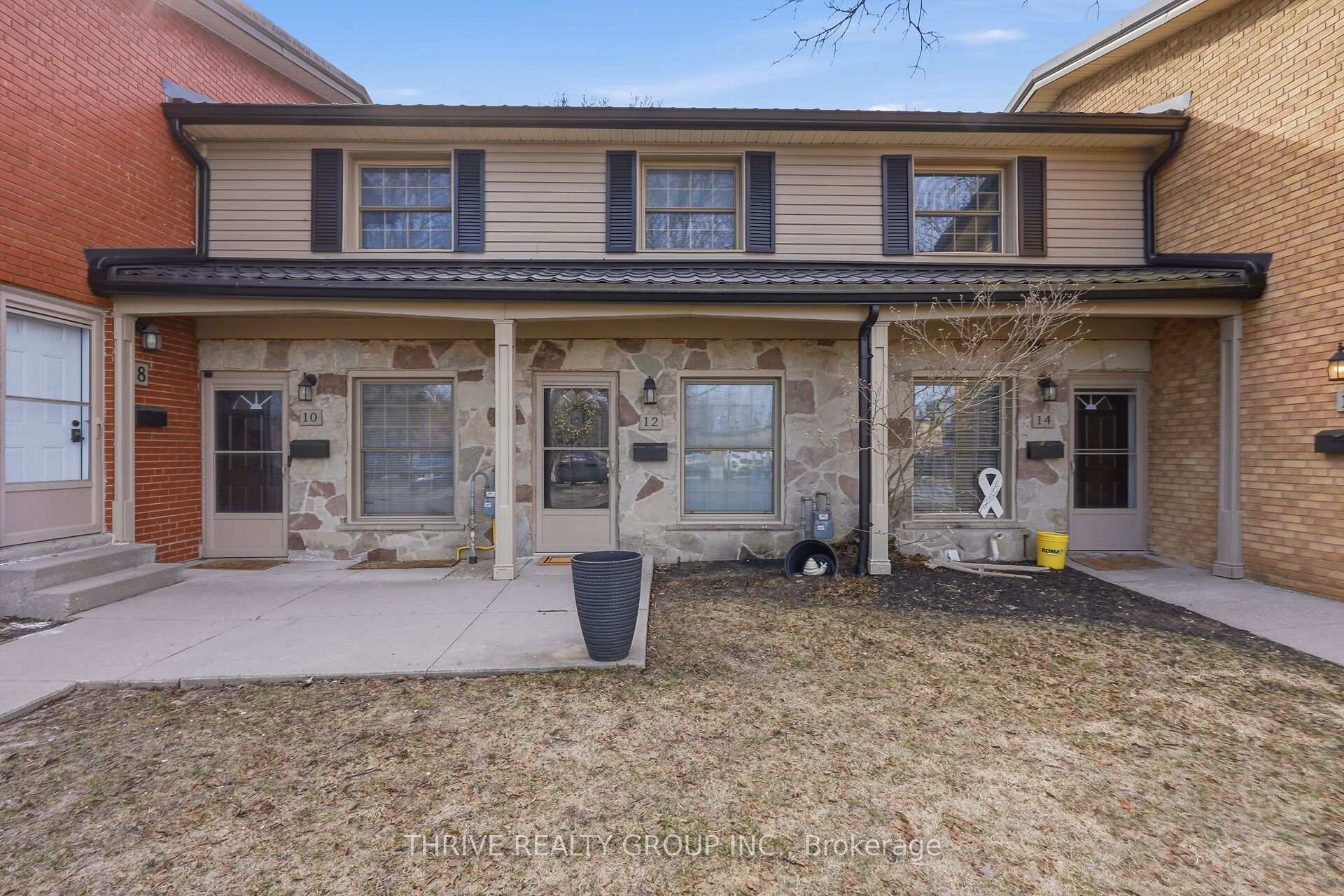 Photo 2 of 12 Guildwood Walk, London, North M — HOMEH