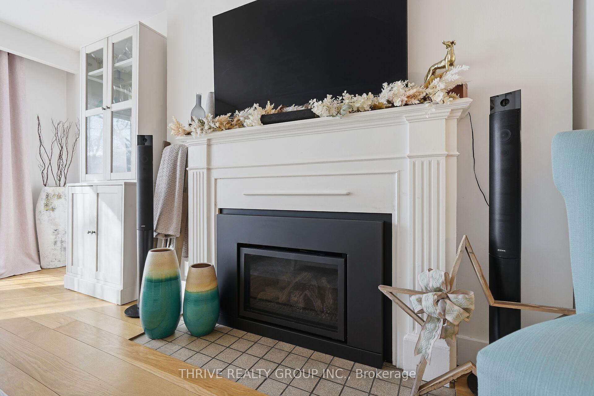 Photo 8 of 12 Guildwood Walk, London, North M — HOMEH