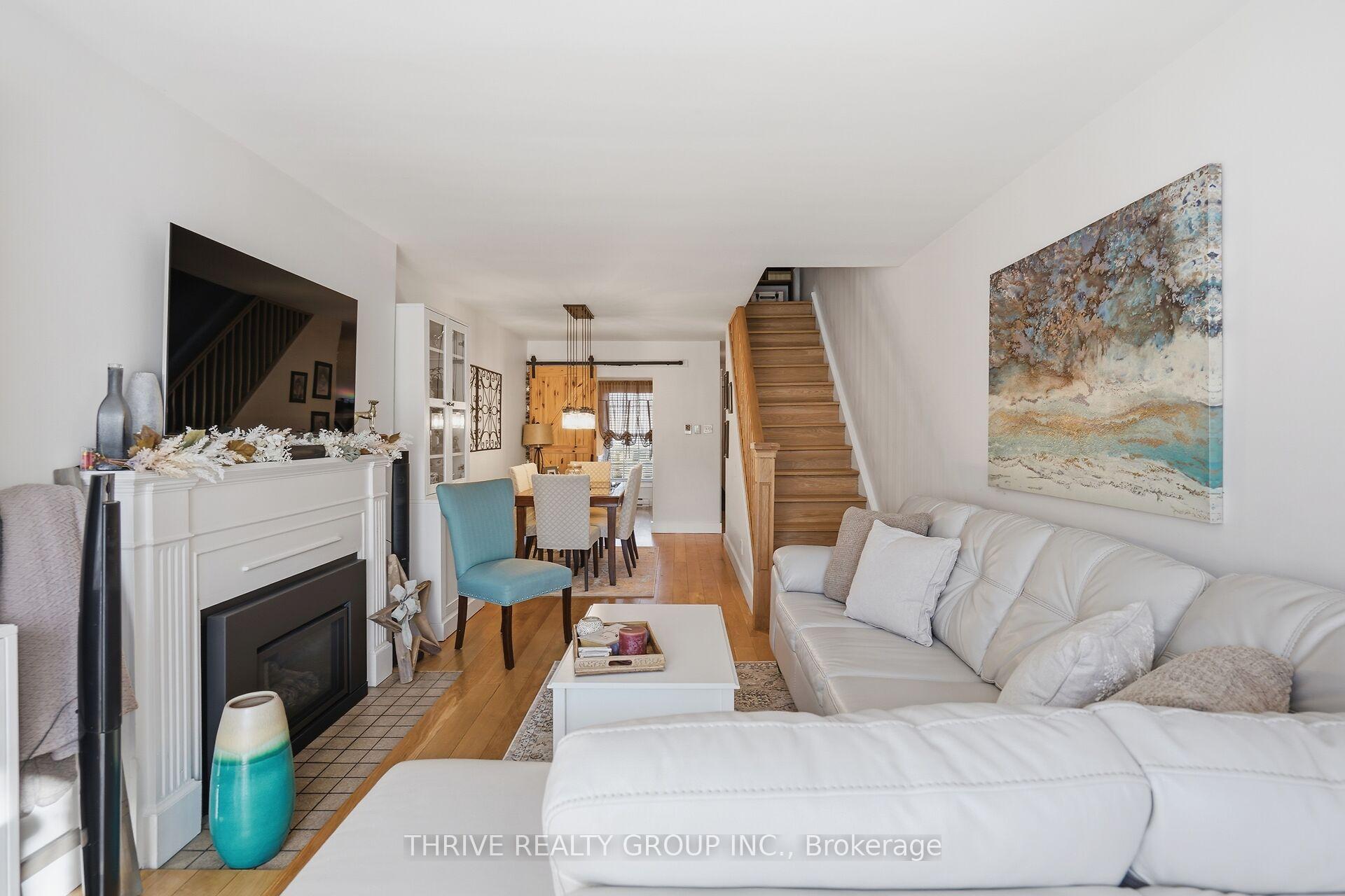 Photo 9 of 12 Guildwood Walk, London, North M — HOMEH